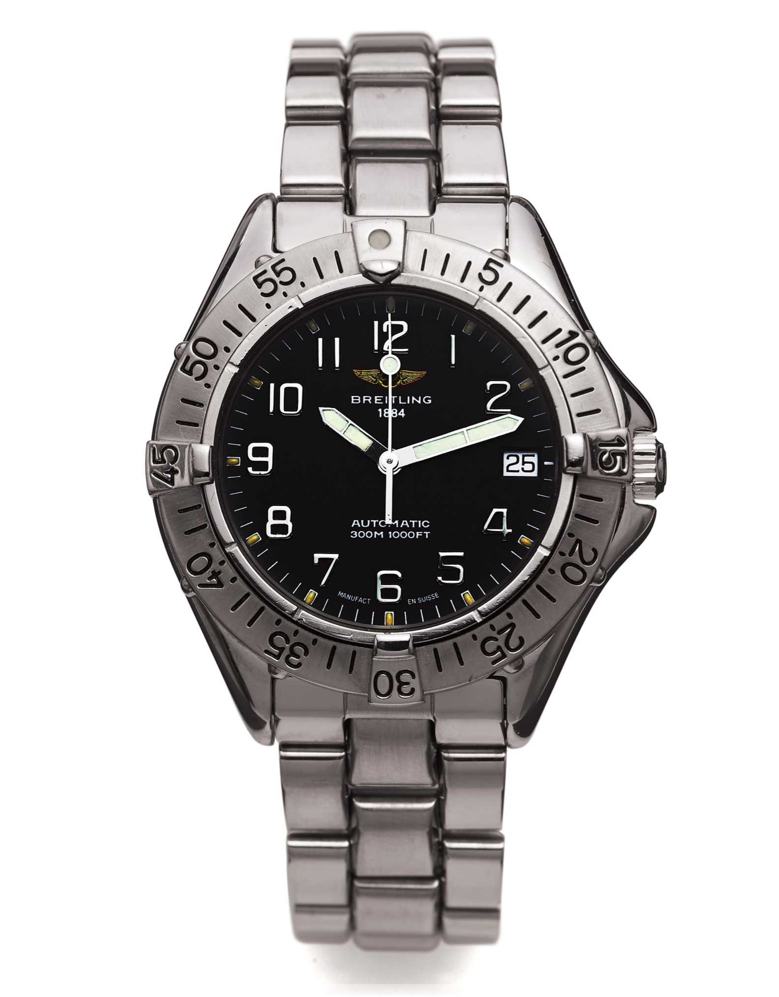 BREITLING REF. A17035 AUTOMATIC STEEL 
Breitling, Automatic, 300m / 1000 ft, case No. 22943, 
Ref. A17035. Made in the 1990s. 
Fine, center seconds, self-winding, water resistant to 
1000 ft., stainless steel diver's wristwatch with date and a 
stainless steel Breitling link bracelet with deployant clasp.