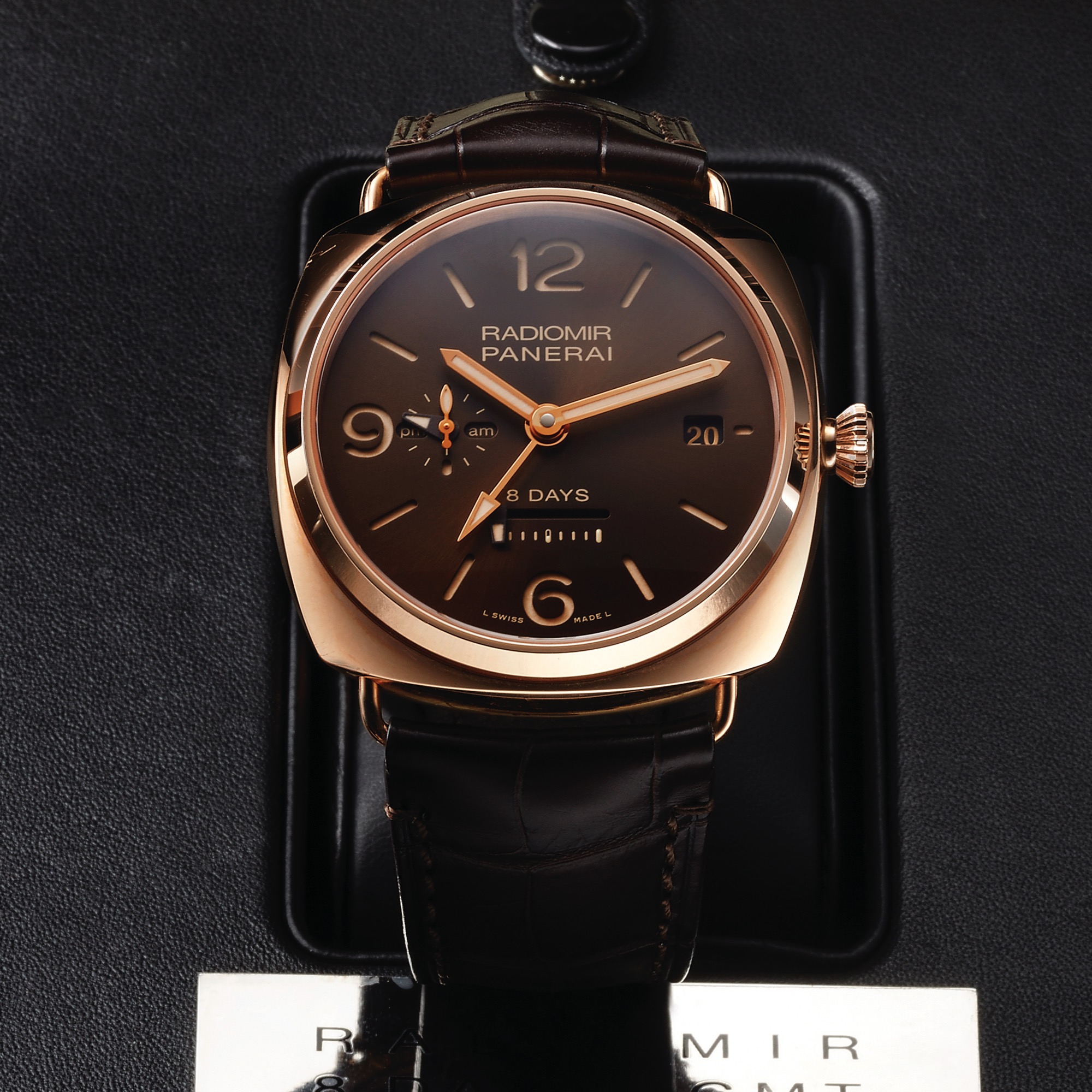 PANERAI PAM 395 8 DAYS GMT POWER RESERVE PINK GOLD 
Panerai, Radiomir, 8 Days GMT, movement No. 000185, No. O 051 / 500, case No. BB 1539237, 
Ref. OP 6890. Made in a limited edition of 500 pieces in 2012, sold July 2nd, 2013. 
Very fine, large, cushion-shaped, water-resistant, two time zone, 18K pink gold wristwatch with date, 8 day 
power reserve, 24 hour hand, independently adjustable hour hand and an 18K pink gold Panerai double 
deployant clasp. Accompanied by the original fitted woode