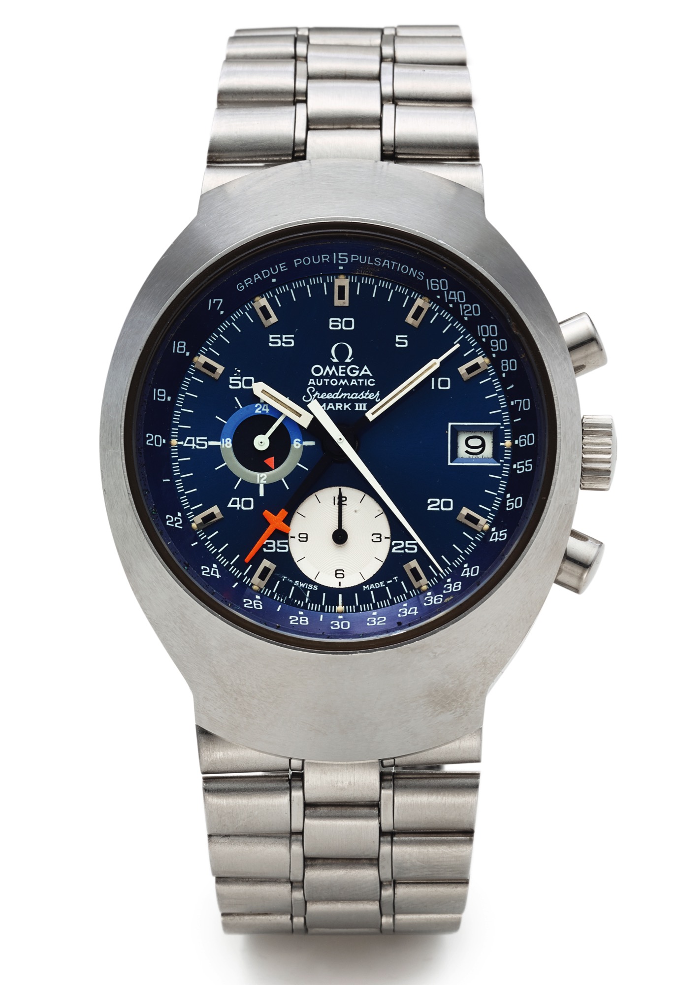 OMEGA REF 176.002 SPEEDMASTER MARK III STEEL 
Omega "Speedmaster Professional Mark III," Automatic, No. 
34241821, Ref. ST 176.002. Made in 1972. 
Fine, tonneau-shaped, self-winding, water-resistant, stainless 
steel wristwatch with date, round button chronograph, 
12-hour register, central minute recorder, pulsometer, 24-hours 
with night/day indication, and a stainless steel Omega bracelet 
with deployant clasp. Accompanied by one extra link.