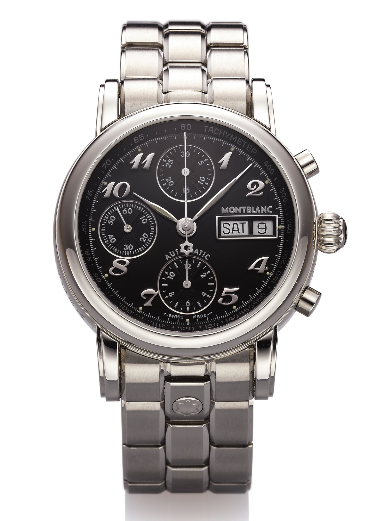 MONTBLANC REF. 7016 CHRONOGRAPH 
DAY-DATE AUTOMATIC STEEL 
Montblanc, "Meisterstuck, Automatic", case No. PL46358, 
Ref. 7016. Made in the 2000's. 
Fine, water resistant, self-winding, center seconds, stainless 
steel wristwatch with round button chronograph, day & date 
and a stainless steel Montblanc link bracelet with double 
deployant clasp. Accompanied by a warranty.