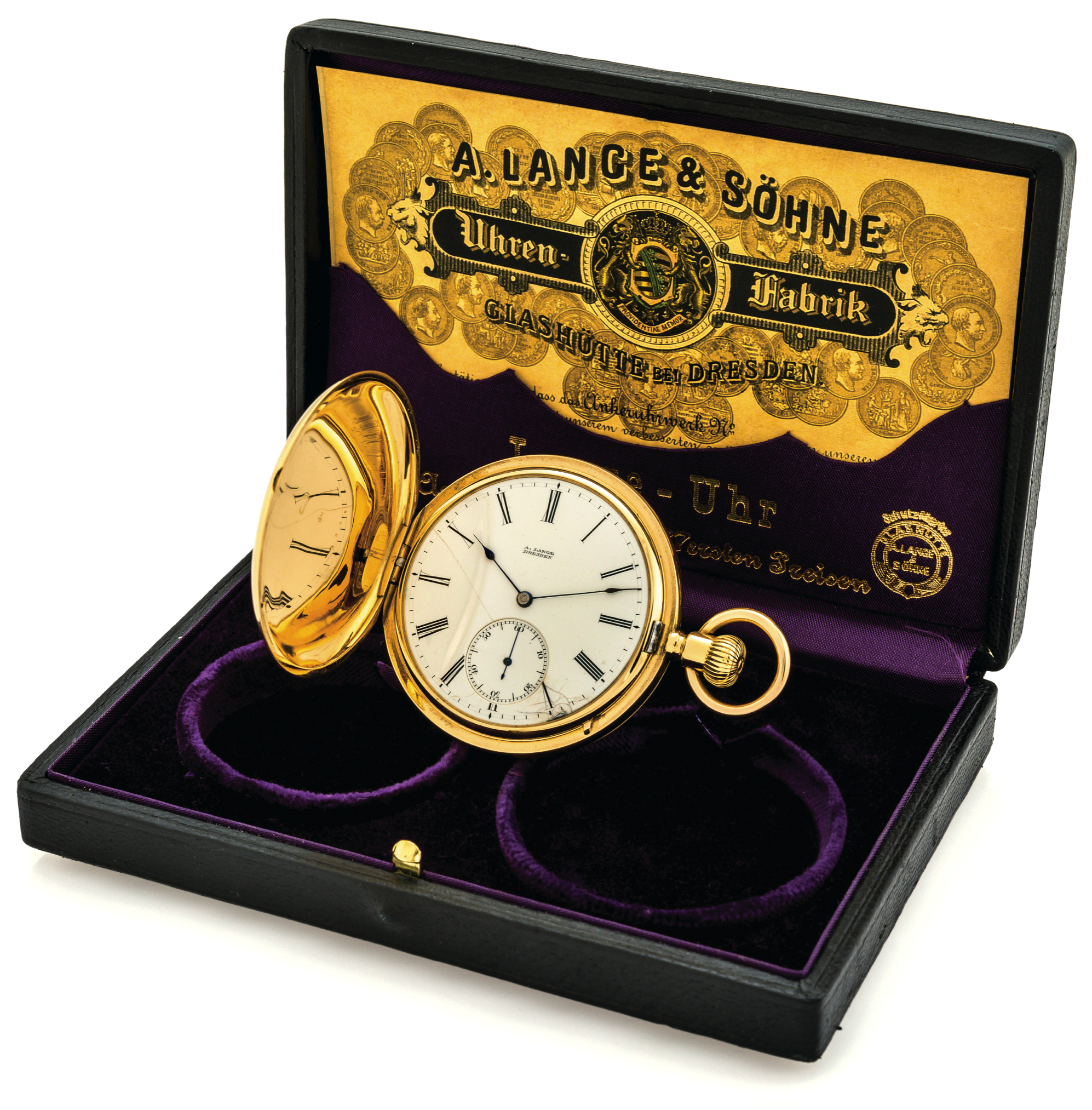 A. LANGE & SÖHNE POCKET WATCH 
HUNTER YELLOW GOLD
A. Lange, Dresden, Lange & Söhne, Dresden, No. 8325. Made 
circa 1880. 
Fine, hunting cased, keyless, 18K yellow gold pocket watch 
with Lange's Guillaume-type balance. Accompanied by an A. 
Lange & Söhne fitted box and the original certificate.
Dial and movement signed.