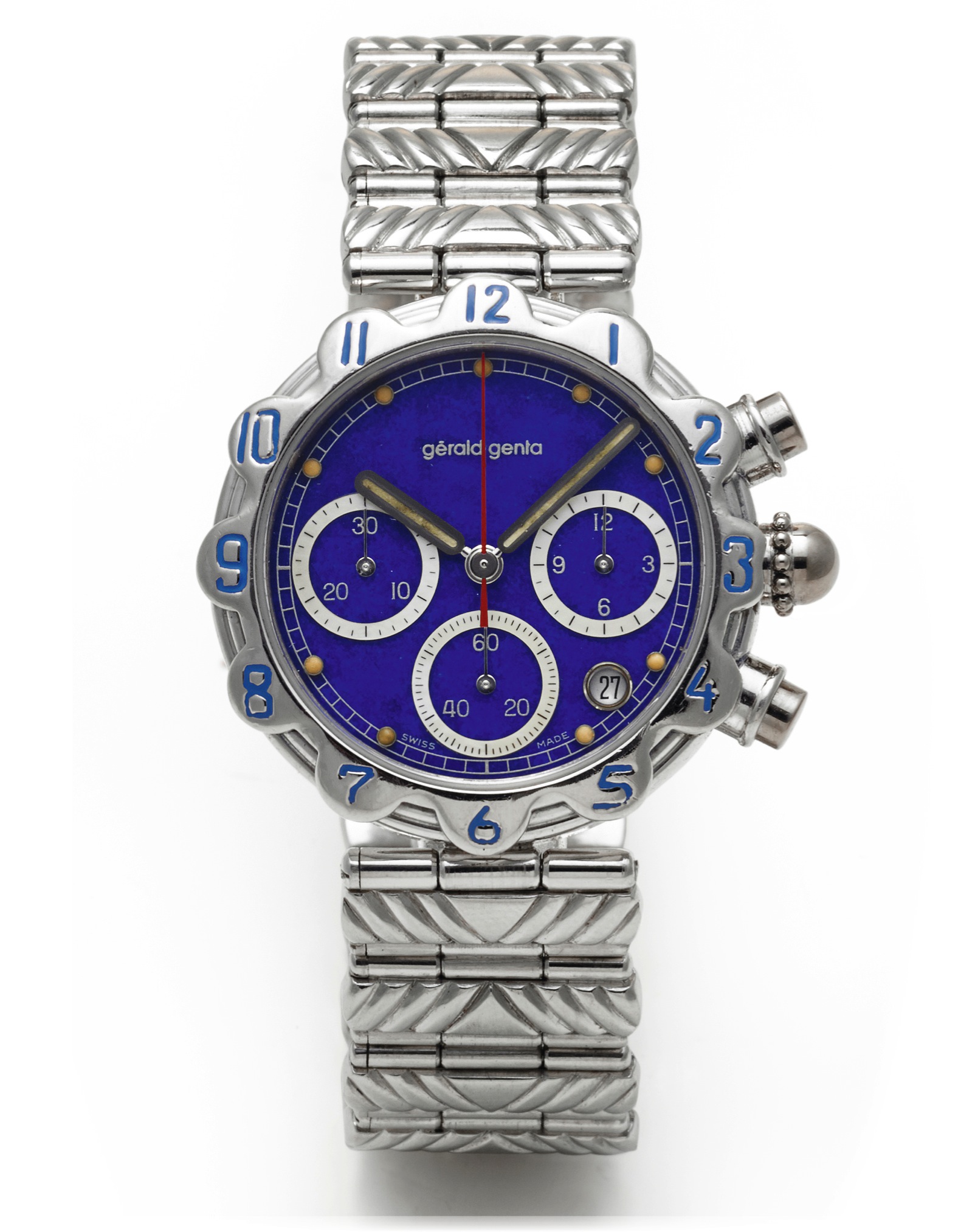 GERALD GENTA CHRONOGRAPH PLATINUM 
Gerald Genta, Chronograph, NO 1, case No. 64636, 
Ref. G3402.7. Made in the 1990's. 
Fine, heavy, water-resistant, platinum quartz wristwatch with round button chronograph with a platinum Gerald Genta 
link bracelet with double deployant clasp.