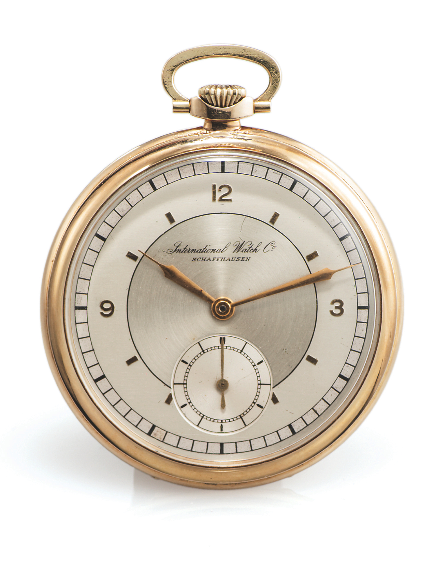 IWC POCKET WATCH YELLOW GOLD
International Watch Co., Schaffhausen, No. 947881, case No.
988152. Made circa 1930.
Fine, 14K yellow gold pocket watch.