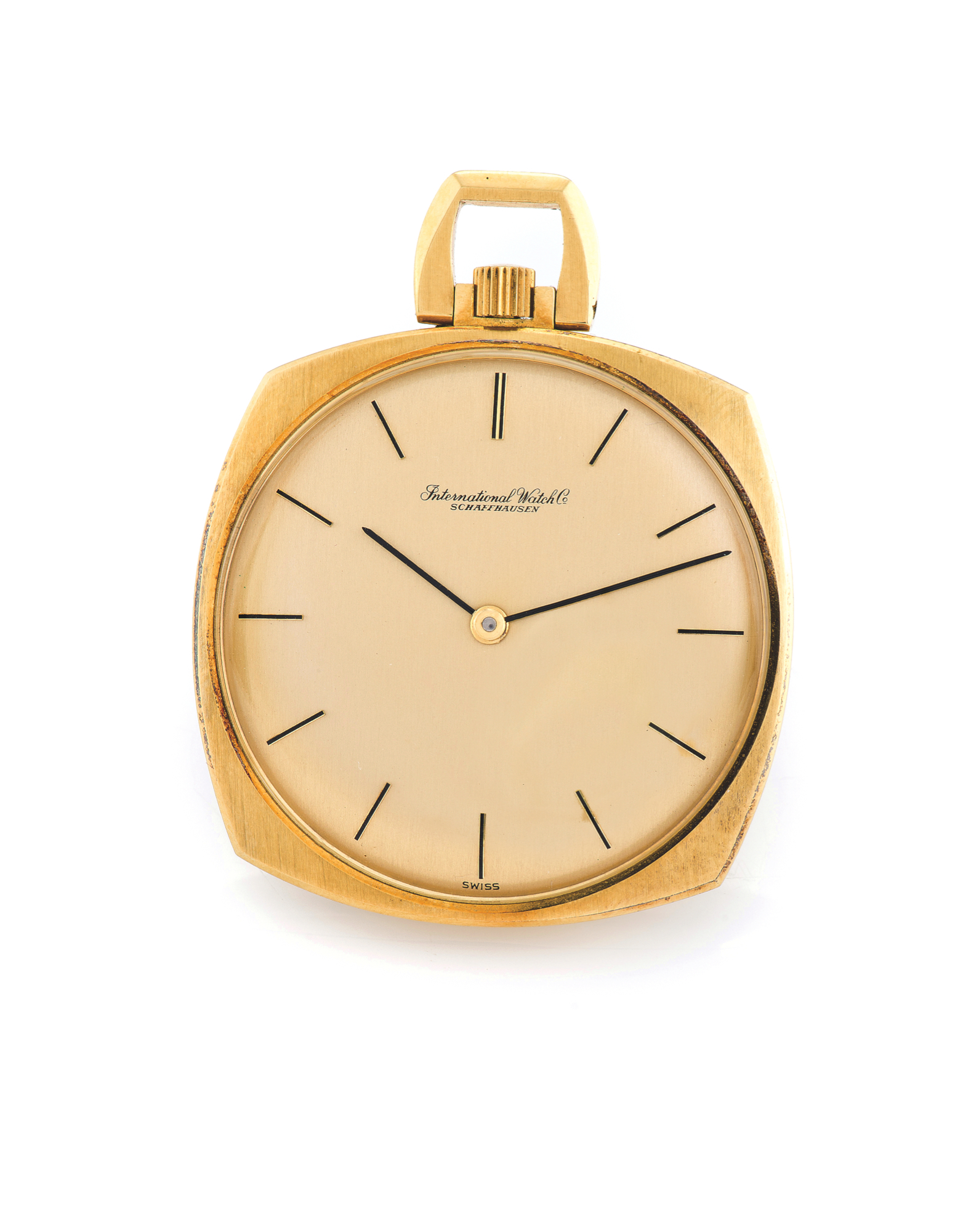 IWC DRESS WATCH YELLOW GOLD ? NEW OLD STOCK
International Watch Co., Schaffhausen, No. 1810433, case No. 1839117, Ref. R246. Made circa 1965.
Very fine, cushion-shaped, 18K yellow gold keyless dress watch. Accompanied by IWC hang-tag.