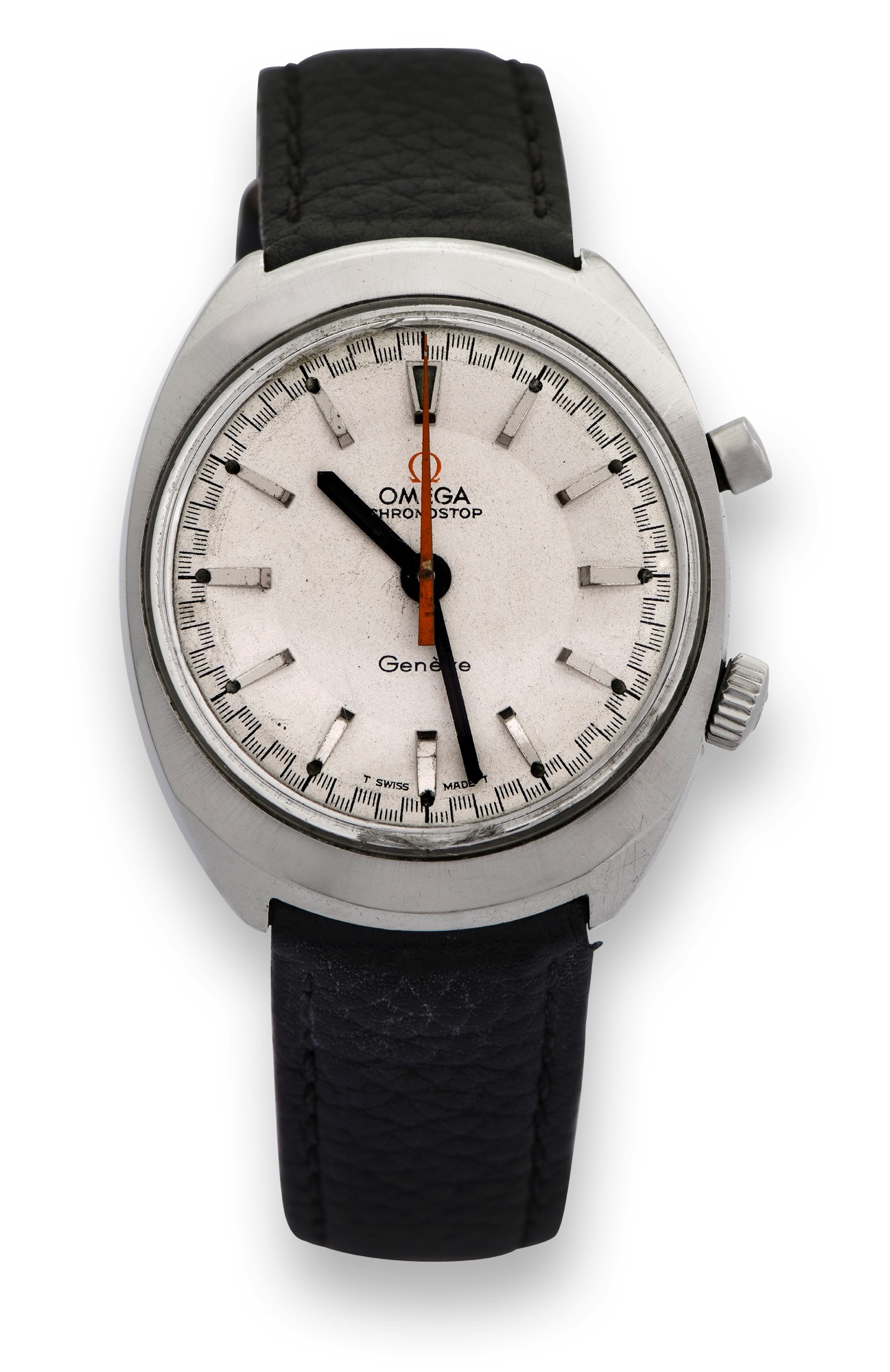 OMEGA REF. 145.009 CHRONOSTOP
Omega "Chronostop", No. 27725711, Ref.145.009.
Produced circa 1968.
Fine water resistant, tonneau-shaped, stainless steel
gentleman's wristwatch with round button chronograph
and date, with original steel Omega buckle.