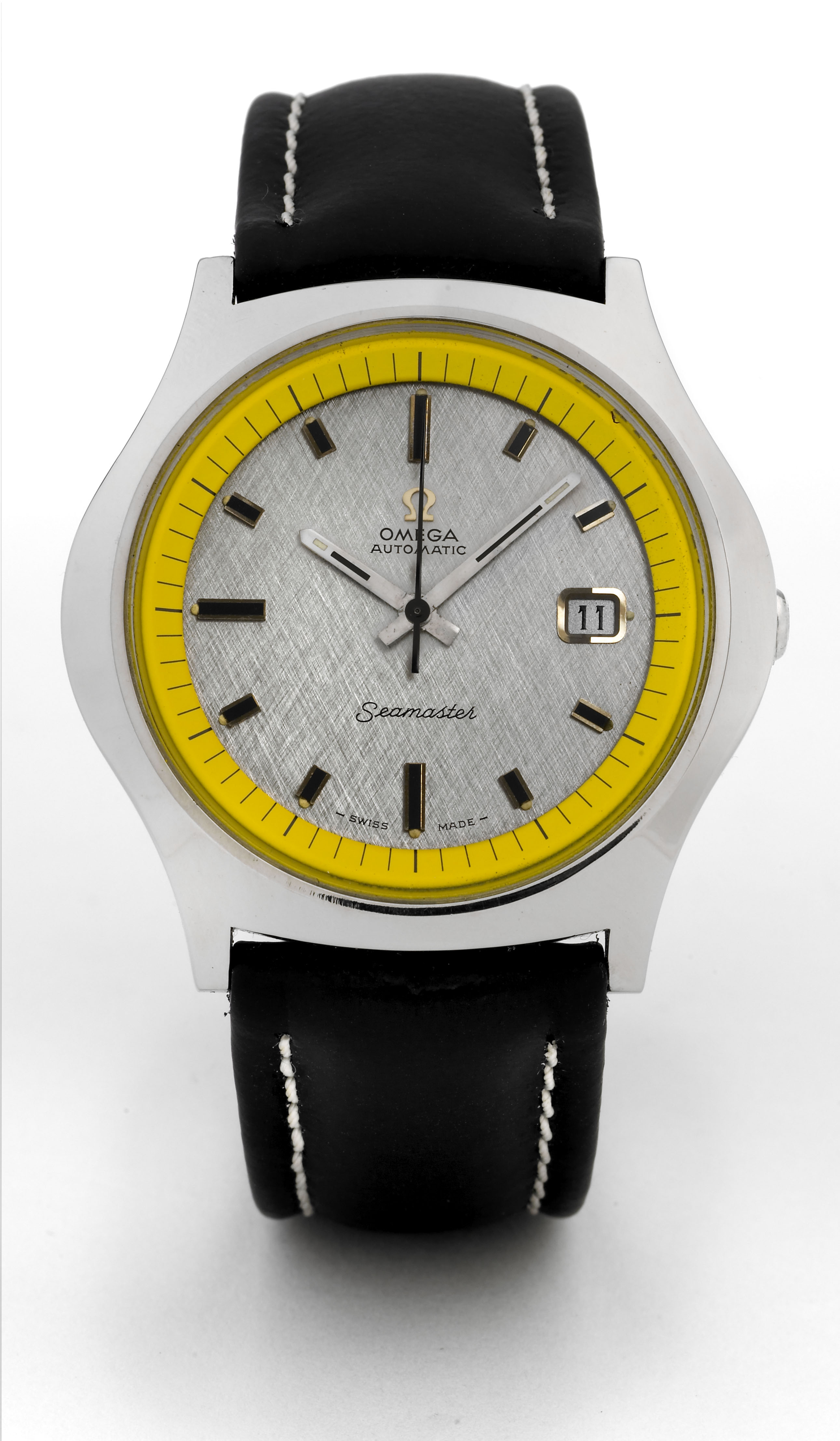 Seamaster Automatic
Omega, Automatic, Seamaster, No. 34492313,
Ref. ST 166.066. Made circa 1972.
Fine and rare, tonneau-shaped, center seconds, self-winding,
water-resistant, stainless steel wristwatch with date.