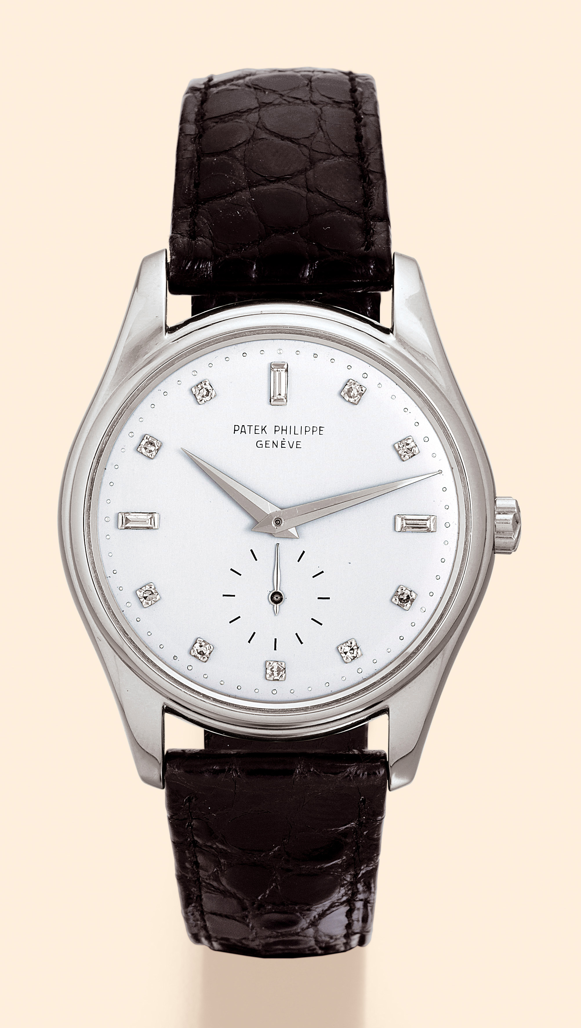 ?2526 Diamond Dial?  Patek Philippe & Cie, Genève, No. 762000, case No. 687959, Ref. 2526. Made circa 1955. Exceptionally fine and extremely rare, water-resistant, self-winding, platinum and diamond gentleman's wristwatch with a platinum Patek Philippe buckle. Accompanied by an original box and the Extract from the Archives.