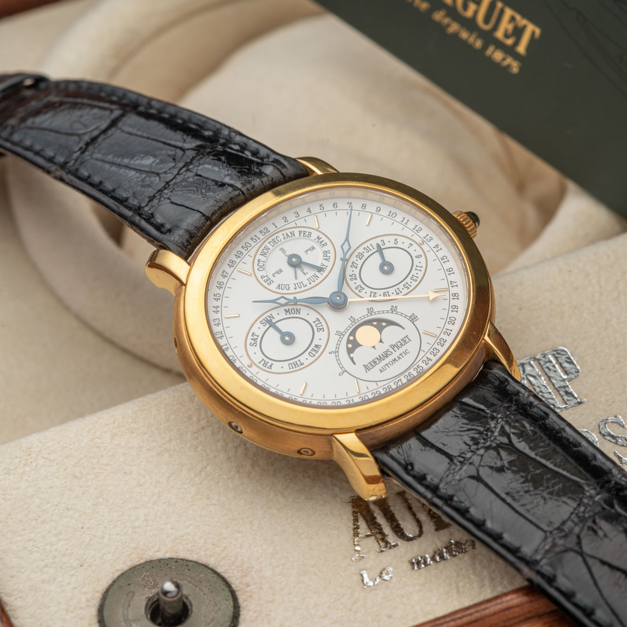 AUDEMARS PIGUET, REF. 2577BA, MILLENARY, QUANTIEME PERPETUEL, YELLOW GOLD