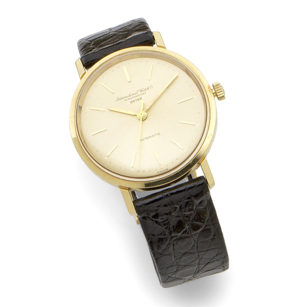 International Watch Company. An 18K gold automatic wristwatch Retailed by Beyer, Ref:818A, Case No.2001409, Movement No.1999074, Circa 1968