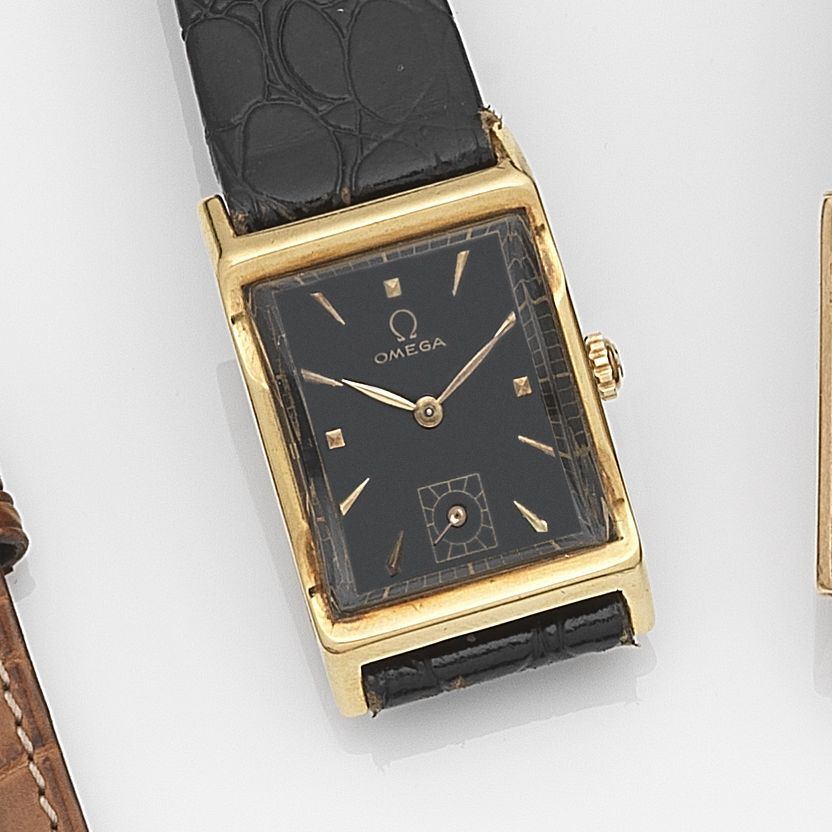Omega. An 18ct gold manual wind wristwatch Case No.10660899, Movement No.10311871, Circa 1944