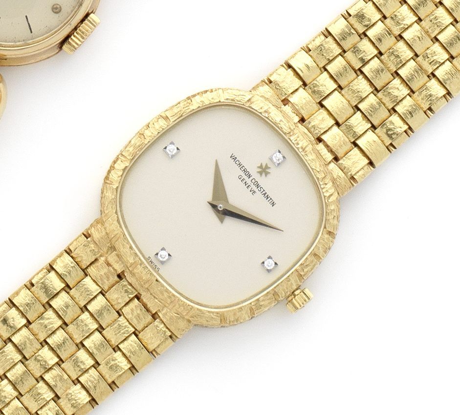 Vacheron Constantin. A lady's fine 18ct gold manual wind diamond set bracelet watch together with fitted box and papersCase No.558560, Circa 1990