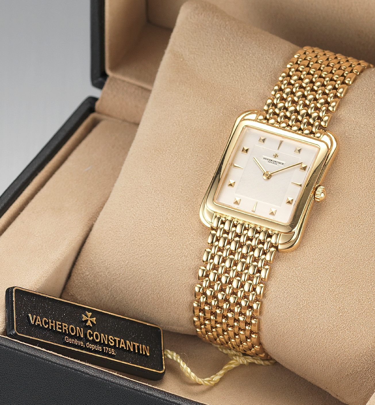 Vacheron Constantin. A fine 18ct gold bracelet watch with factory box and papersLes Historique, Ref:31100, Case No.607952, Movement No.779602, Sold 29th February 1992