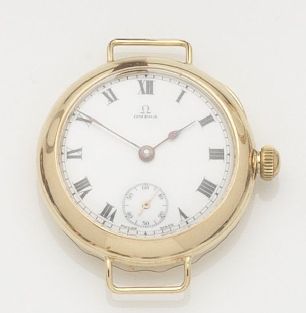 Omega. An 18ct gold manual wind trench wristwatchCase No.220574, Movement No.5673504, Birmingham Hallmark for 1921