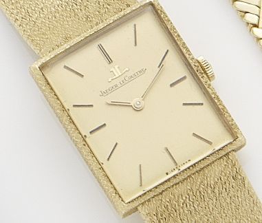 Jaeger-Le Coultre. An 18ct gold manual wind bracelet watch1970's