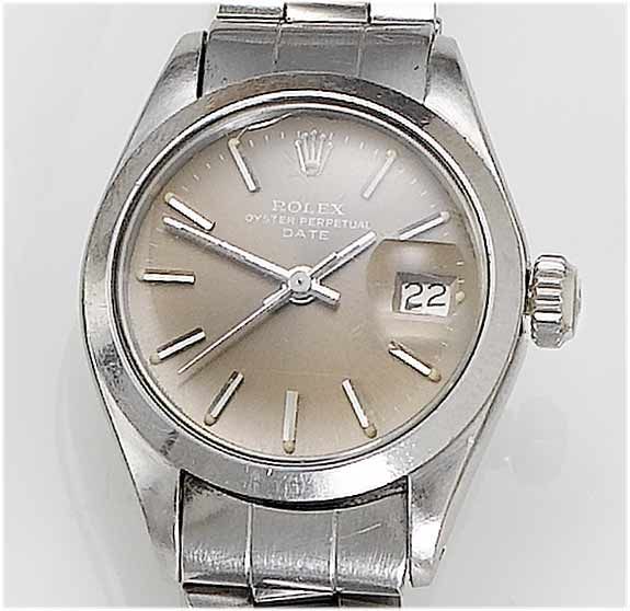 Rolex. A lady's stainless steel centre seconds calendar bracelet watch Oyster Date, 1971