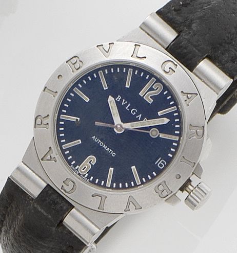 Bulgari. A lady's stainless steel calendar wristwatchRecent