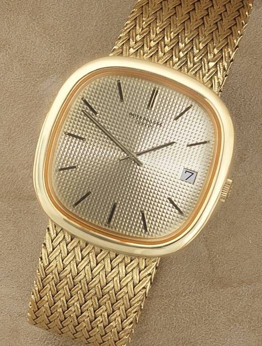 Patek Philippe. An 18ct gold automatic calendar bracelet watchRef:3604/002, Case No.2771151, Movement No.1305113, Sold 24th November 1981