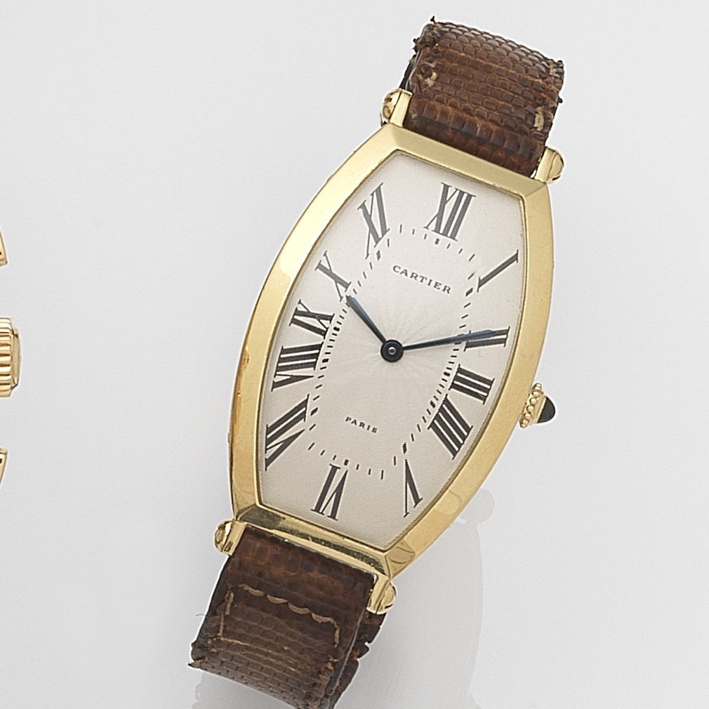 Cartier. An 18ct gold manual wind wristwatchCirca 1990