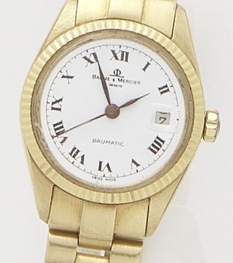 Baume & Mercier. A lady's 18ct gold automatic calendar bracelet watch1980's
