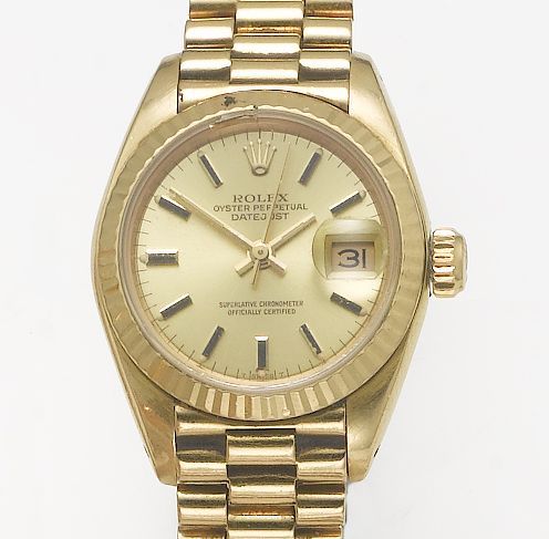 Rolex. A lady's 18ct gold automatic centre seconds calendar bracelet watch Datejust, Made in 1982, Sold May 10th 1984