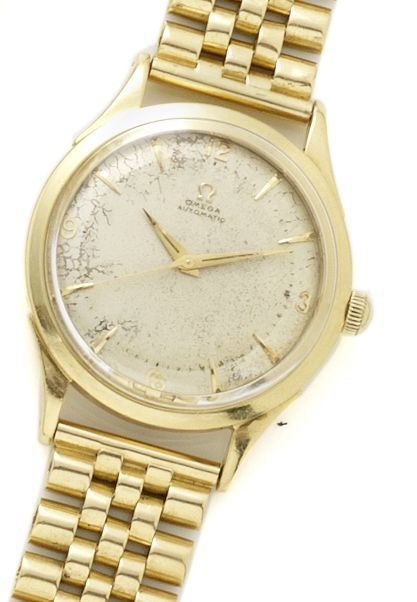 Omega. An 18ct gold automatic bracelet watchMovement number 11576784, late 1940's