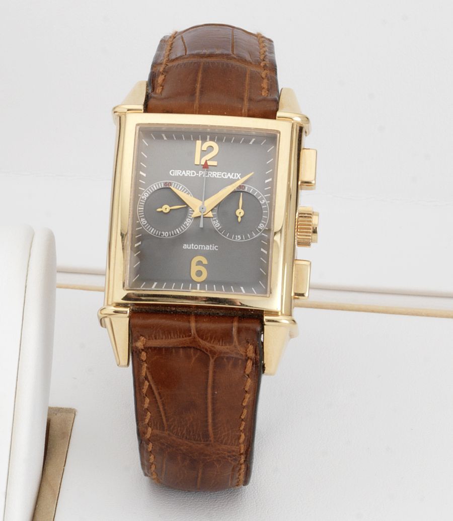 Girard Perregaux. An 18ct rose gold automatic wristwatch with chronographVintage 1945 Chronographe, Ref. 25990.0.52.1161, Sold 4th November 2004
