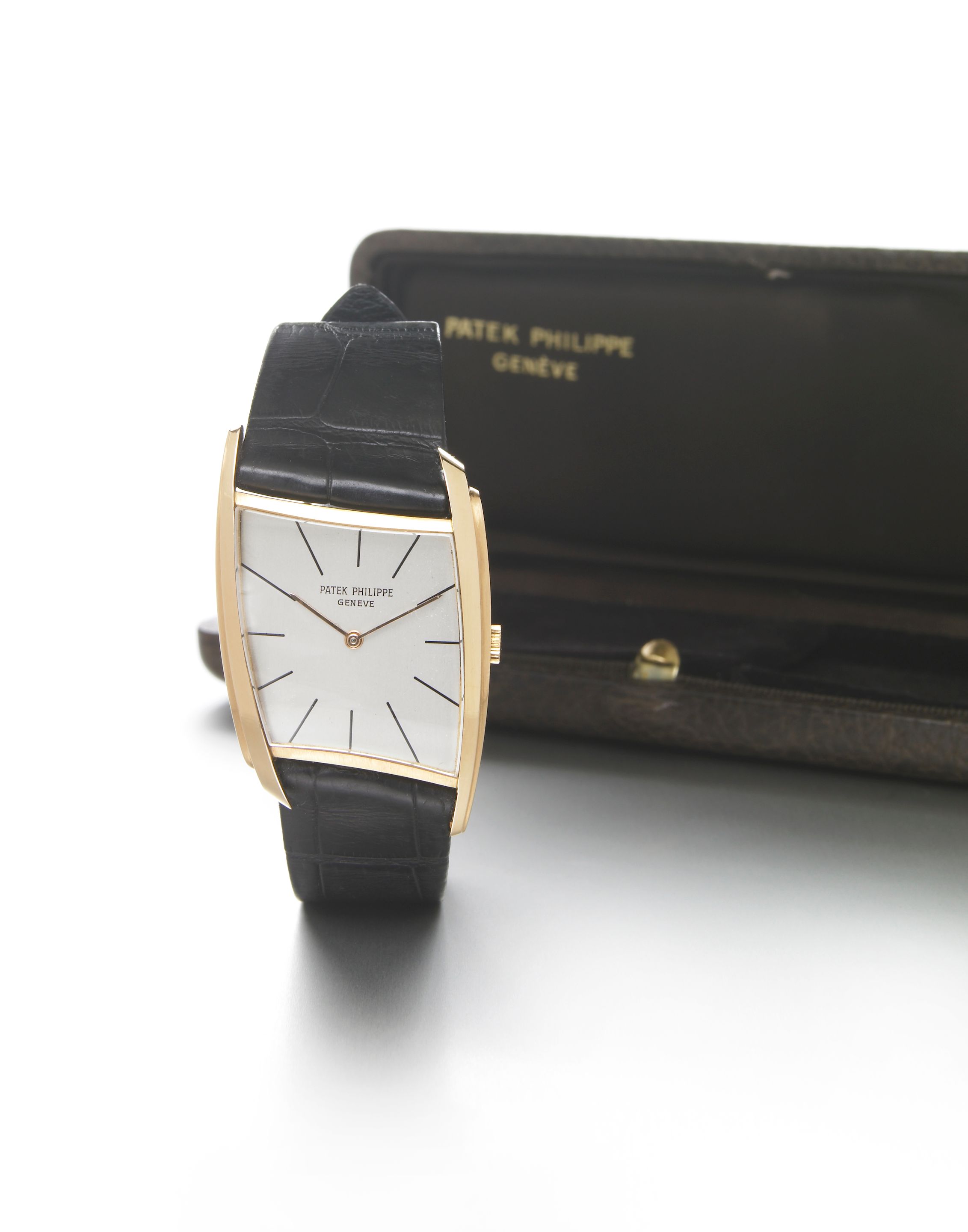 Patek Philippe. A fine and rare 18k rose gold wristwatch in asymmetrical rhomboid caseRef.3424, Movement No.857'826, Case No.2'628'347, designed by Gilbert Albert, made in 1963, ...