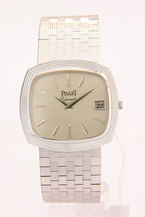 Piaget. An 18ct white gold automatic calendar bracelet watch 1970s