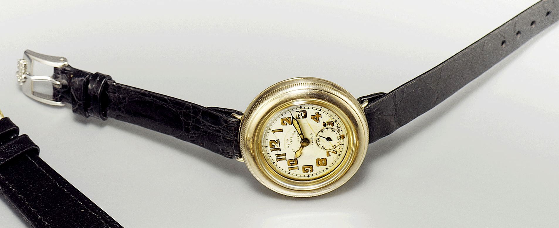 Rolex. An 9ct gold Hermetic waterproof wristwatchCase No.356, 1920s