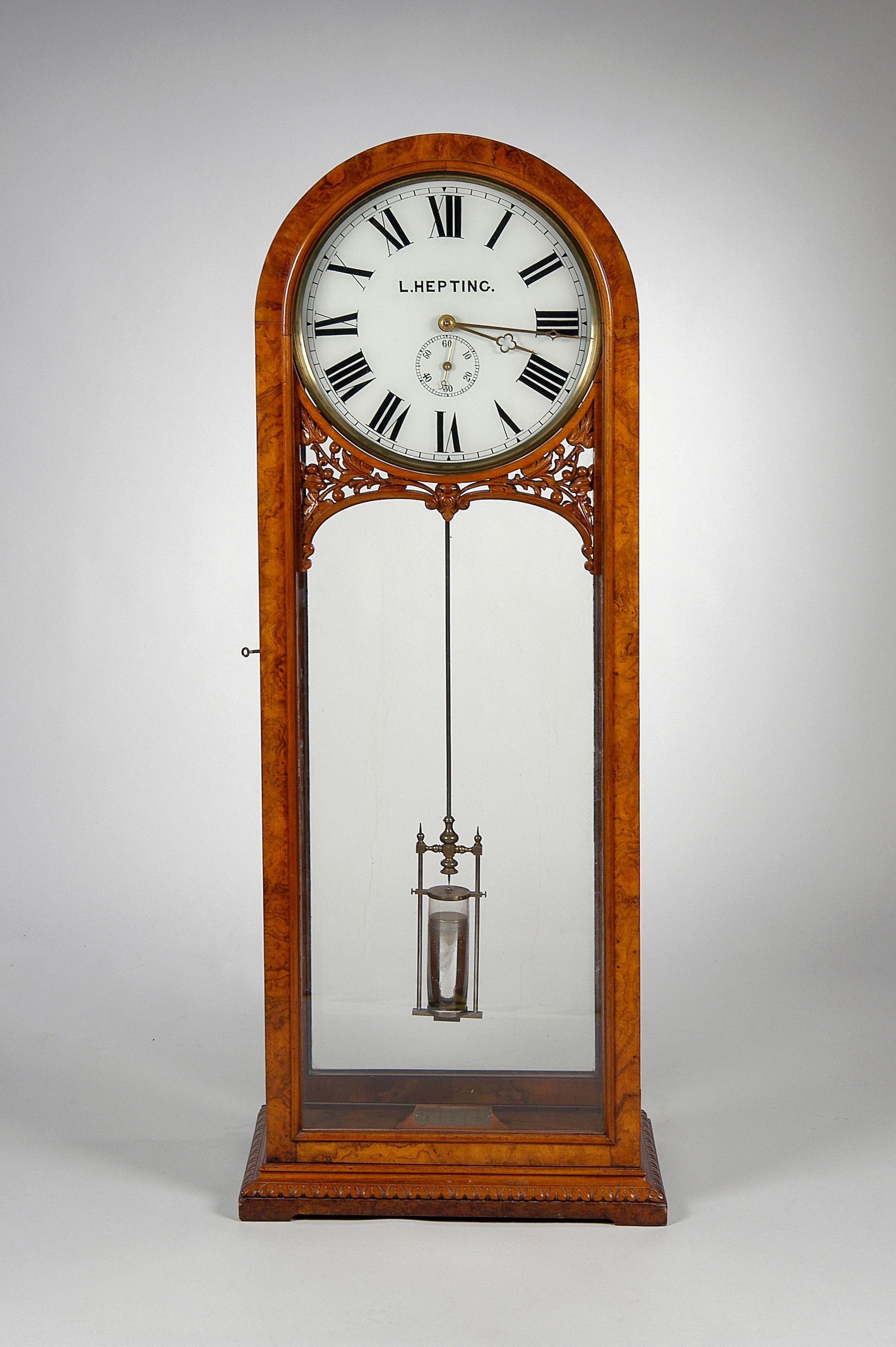 A late 19th/early 20th Century burr walnut regulator L.Hepting