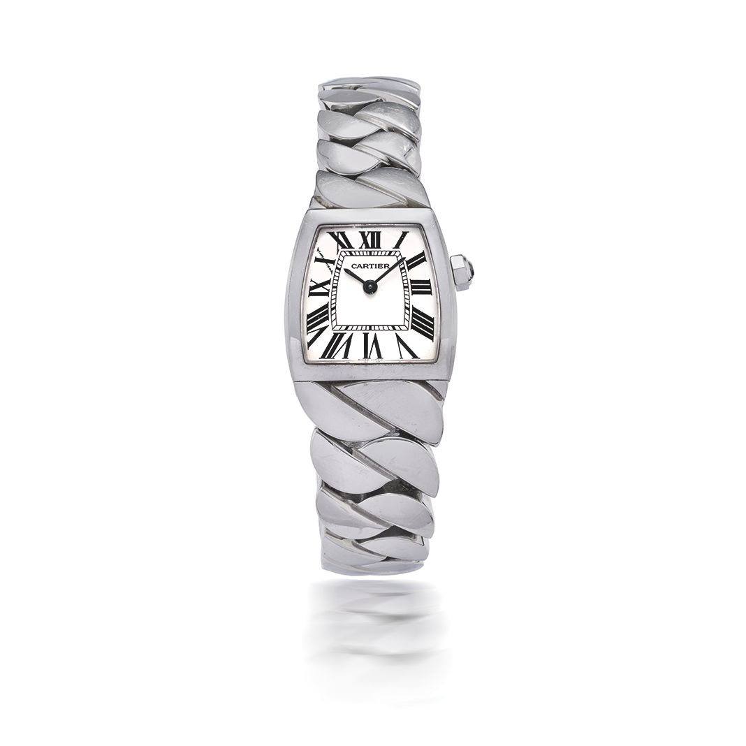 CARTIER. MONTRE BRACELET DE DAME EN ACIER MOUVEMENT QUARTZ CARTIER. A LADY'S STAINLESS STEEL QUARTZ BRACELET WATCH La Dona, Ref: 2902, Circa 2010