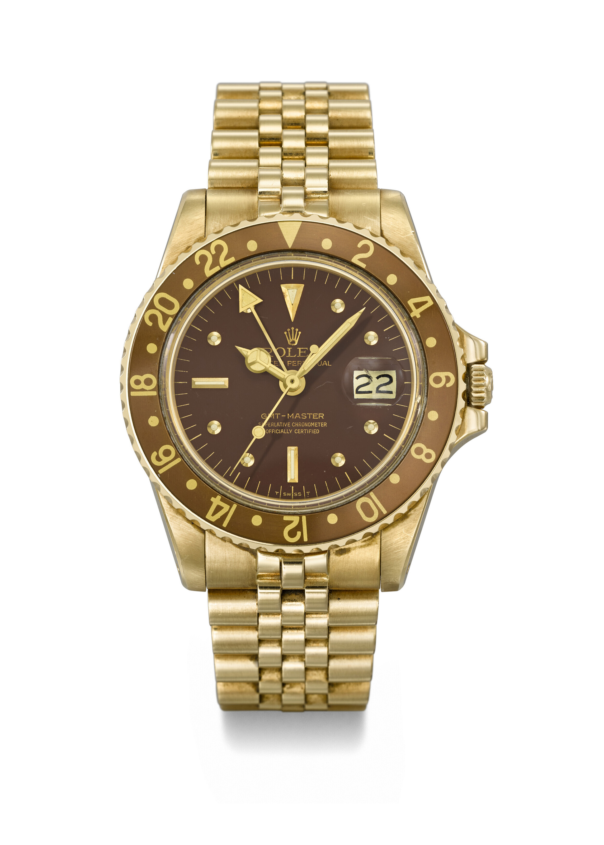 ROLEX. AN ATTRACTIVE 18K GOLD AUTOMATIC DUAL TIME WRISTWATCH WITH SWEEP CENTRE SECONDS, DATE, BRACELET AND BOX SIGNED ROLEX, GMT-MASTER MODEL, REF. 1675, CASE NO. 5'903'898, CIRCA 1979