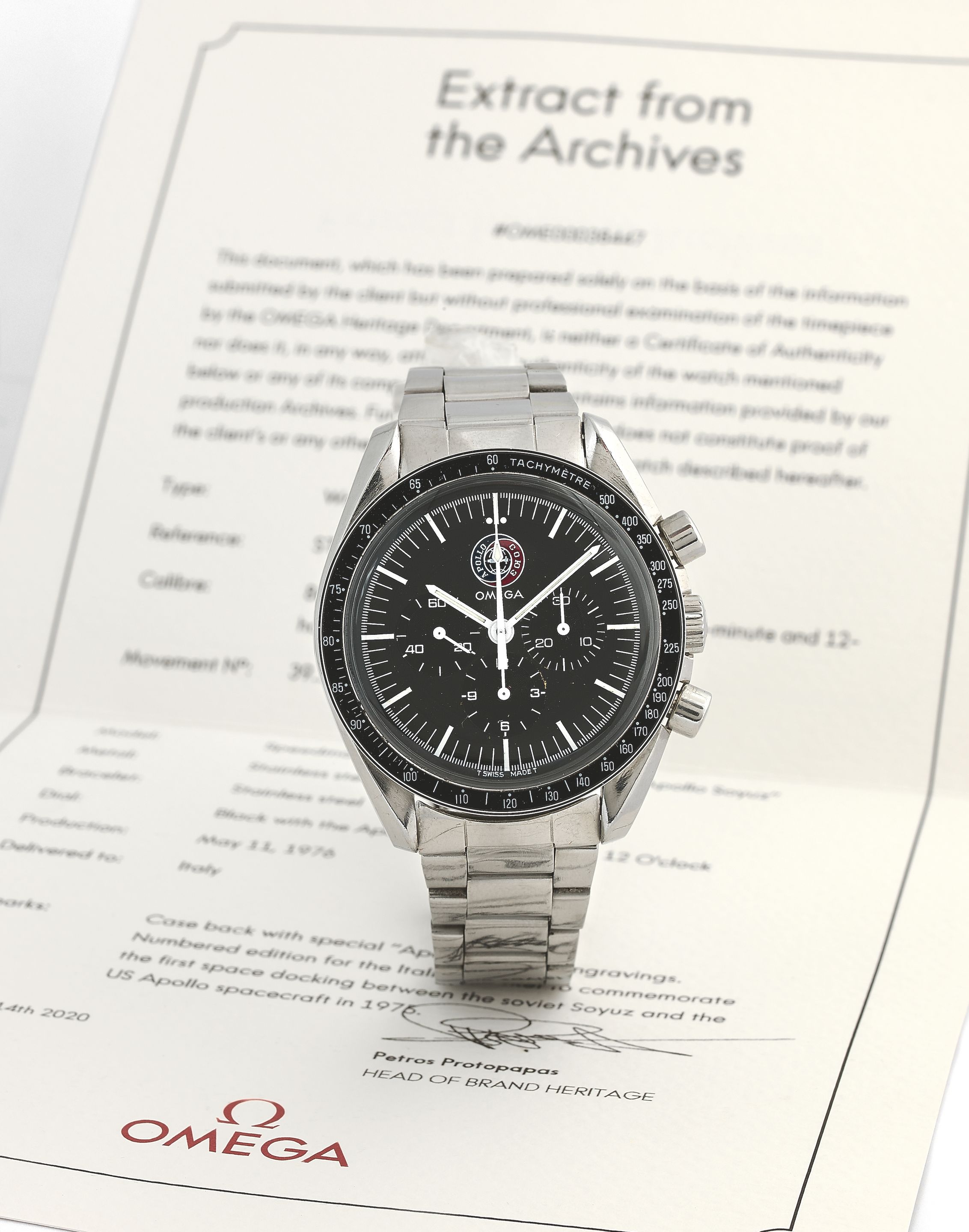 Omega. Rare et beau chronographe bracelet en acier produit pour le marché italien mouvement mécanique Omega. A fine and rare stainless steel manual wind chronograph ...