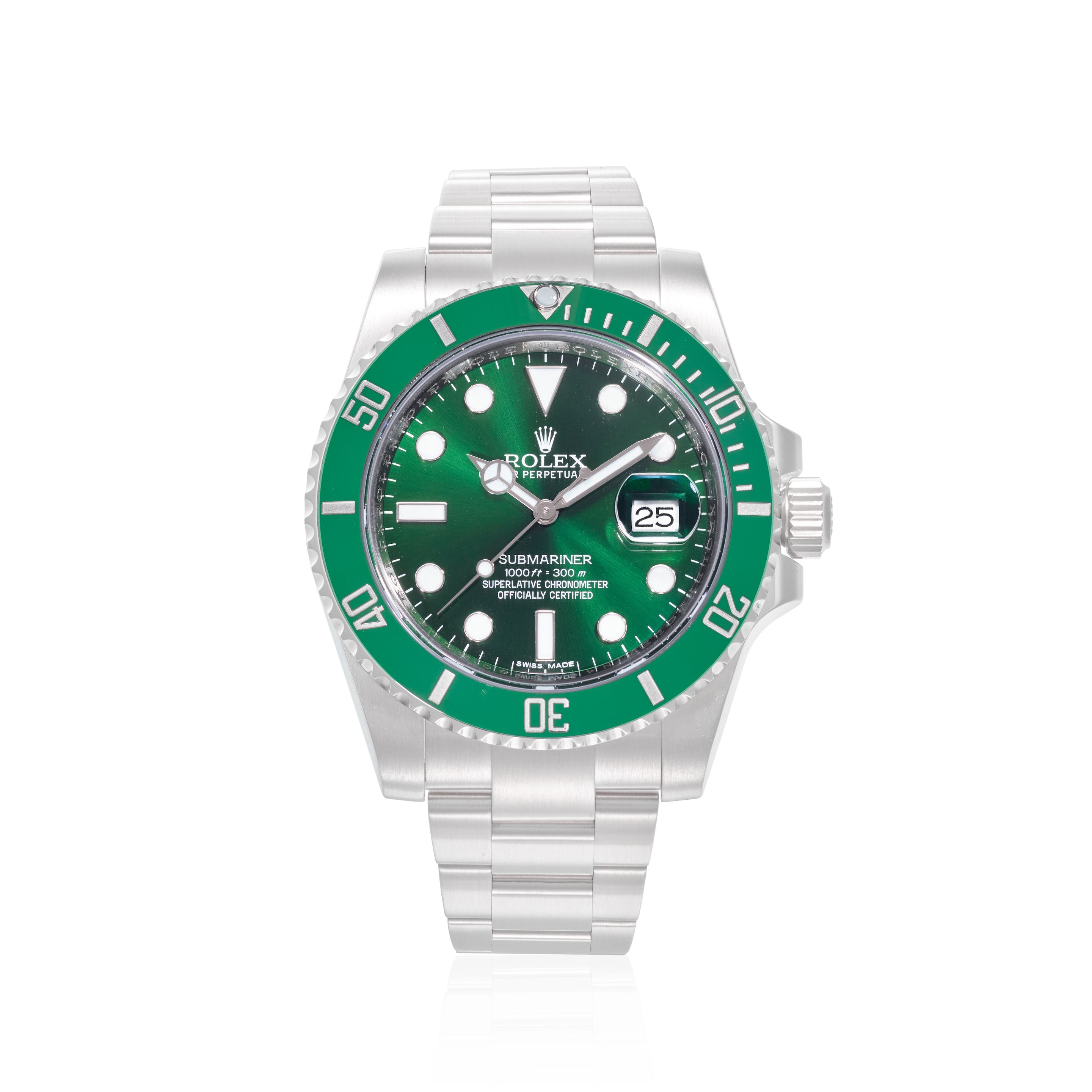 ROLEX. A STAINLESS STEEL AUTOMATIC CALENDAR BRACELET WATCH Submariner "Hulk", Ref: 116610LV, c.2015