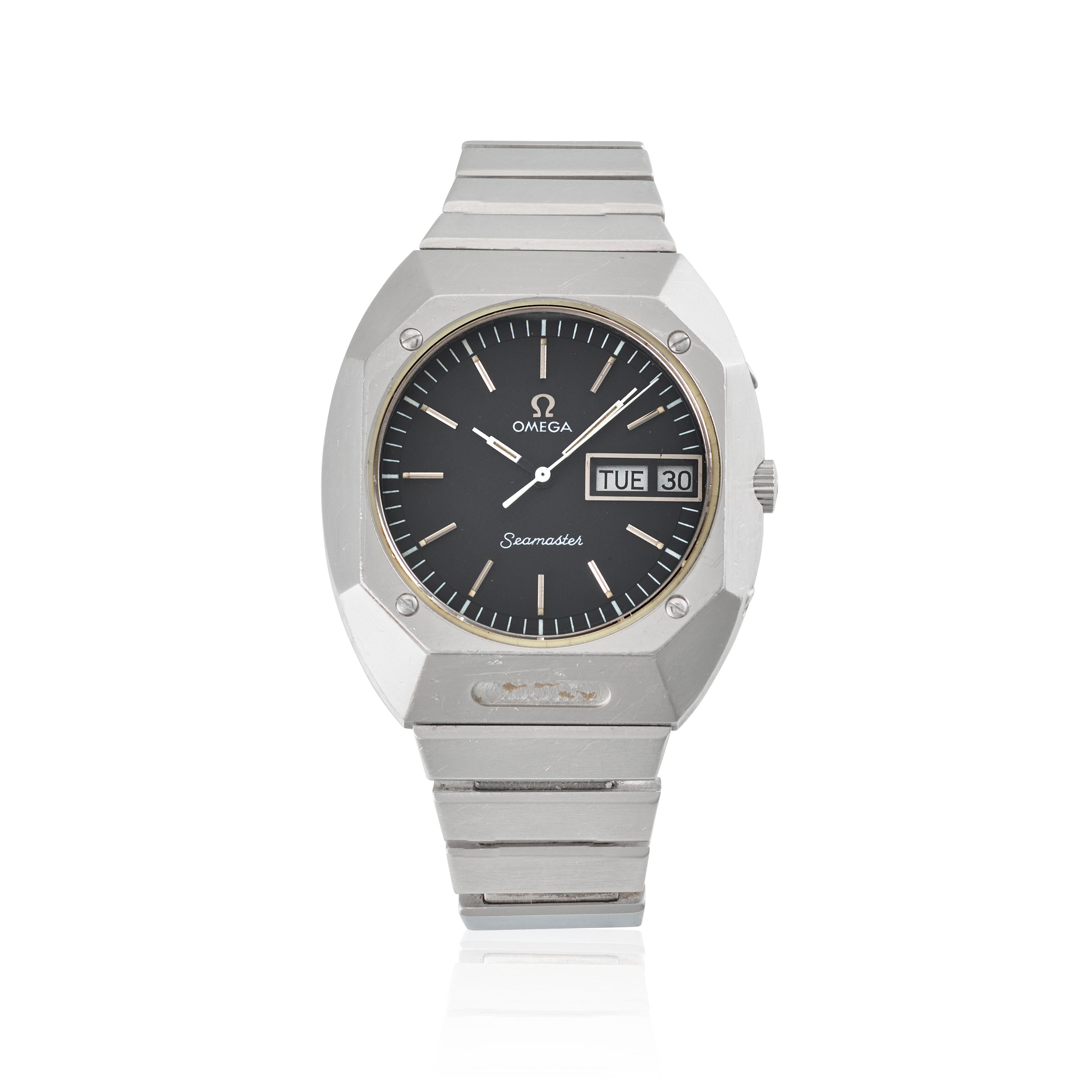 OMEGA. A STAINLESS STEEL CALENDAR BRACELET WATCH Seamaster, Ref: 16-5870-20, c.1970s