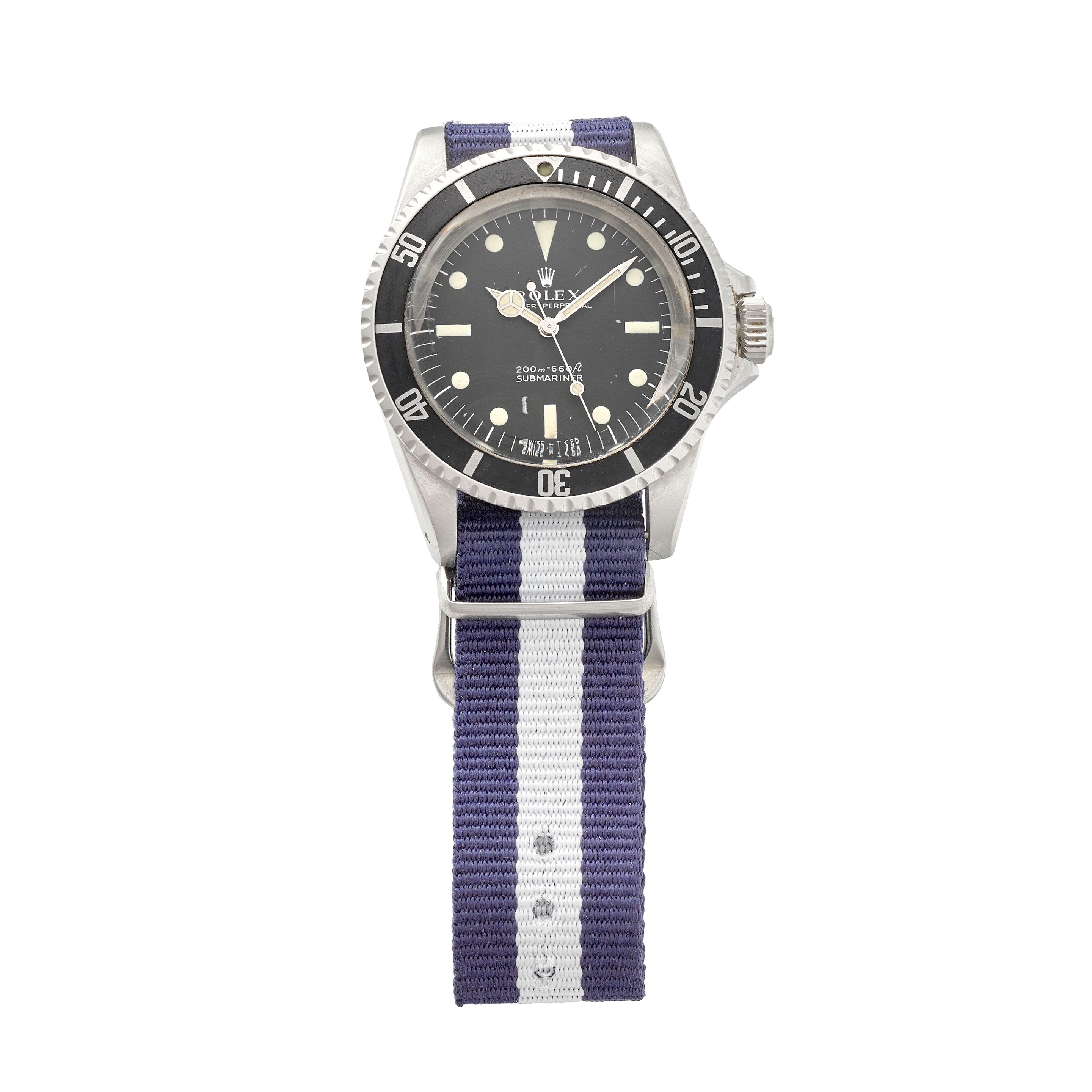 ROLEX. A FINE STAINLESS STEEL AUTOMATIC WRISTWATCH Submariner, Ref: 5513, c.1967