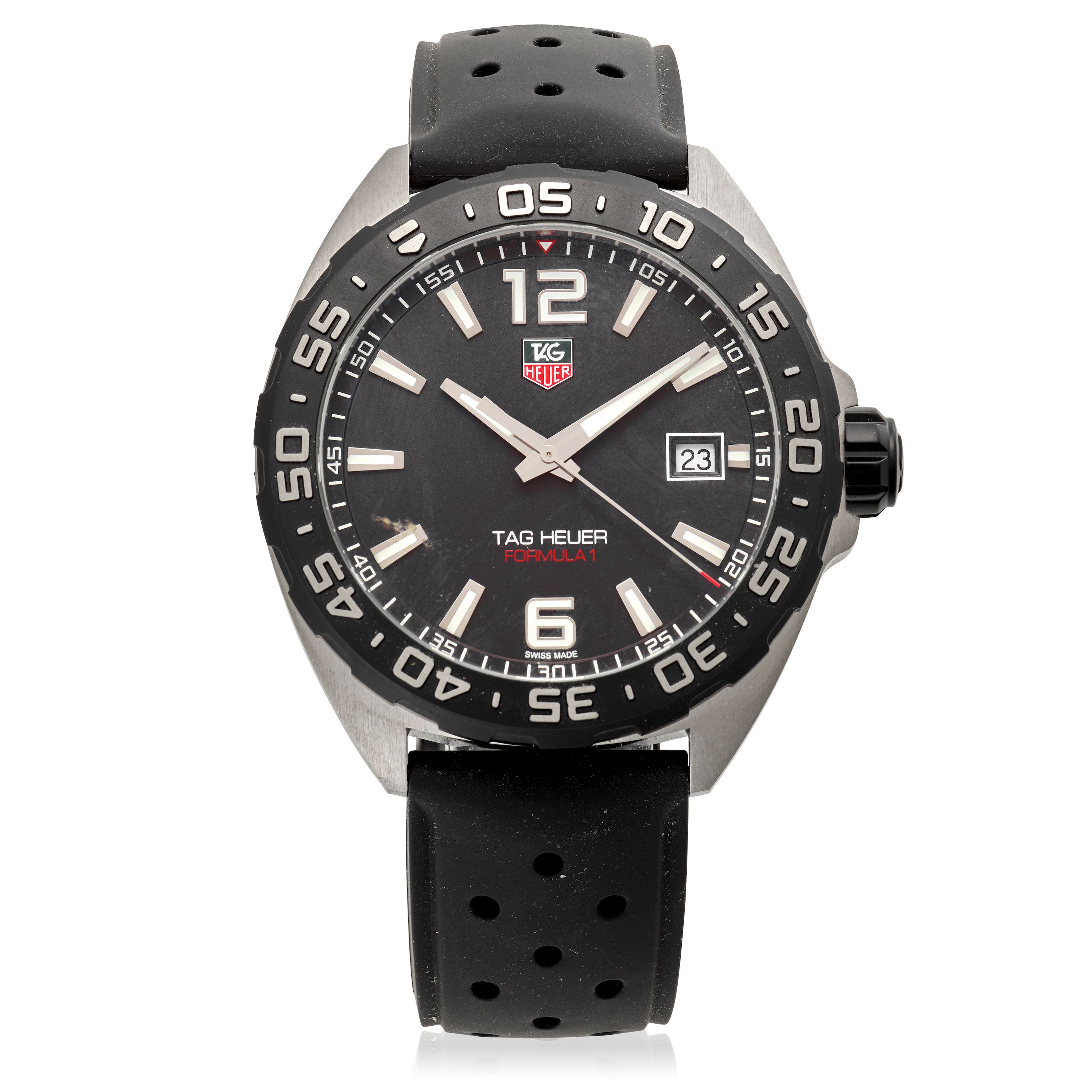 TAG HEUER. A STAINLESS-STEEL CALENDAR WRISTWATCH Formula 1, Ref: WAZ1110, Purchased 17th August, 2021