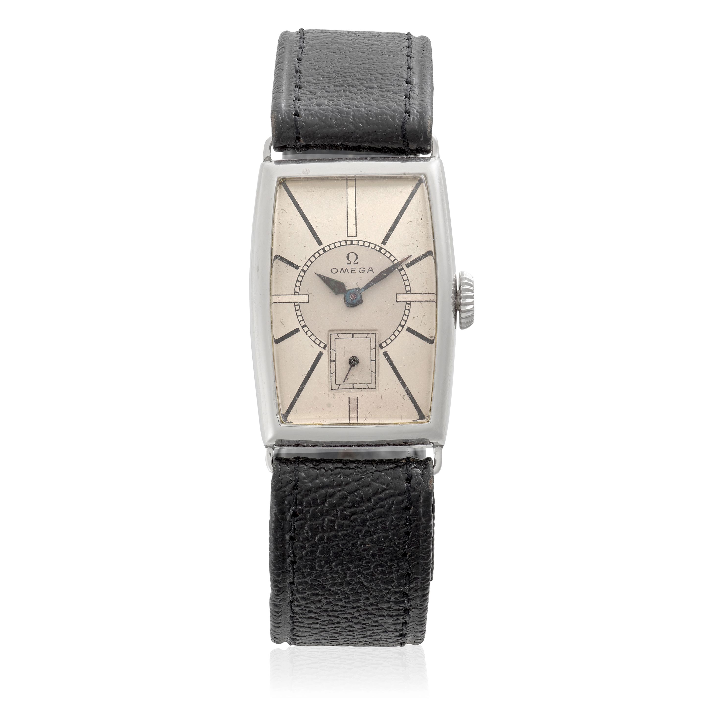 OMEGA. A LOT OF 2 MANUAL WINDING WRISTWATCHES (2)
