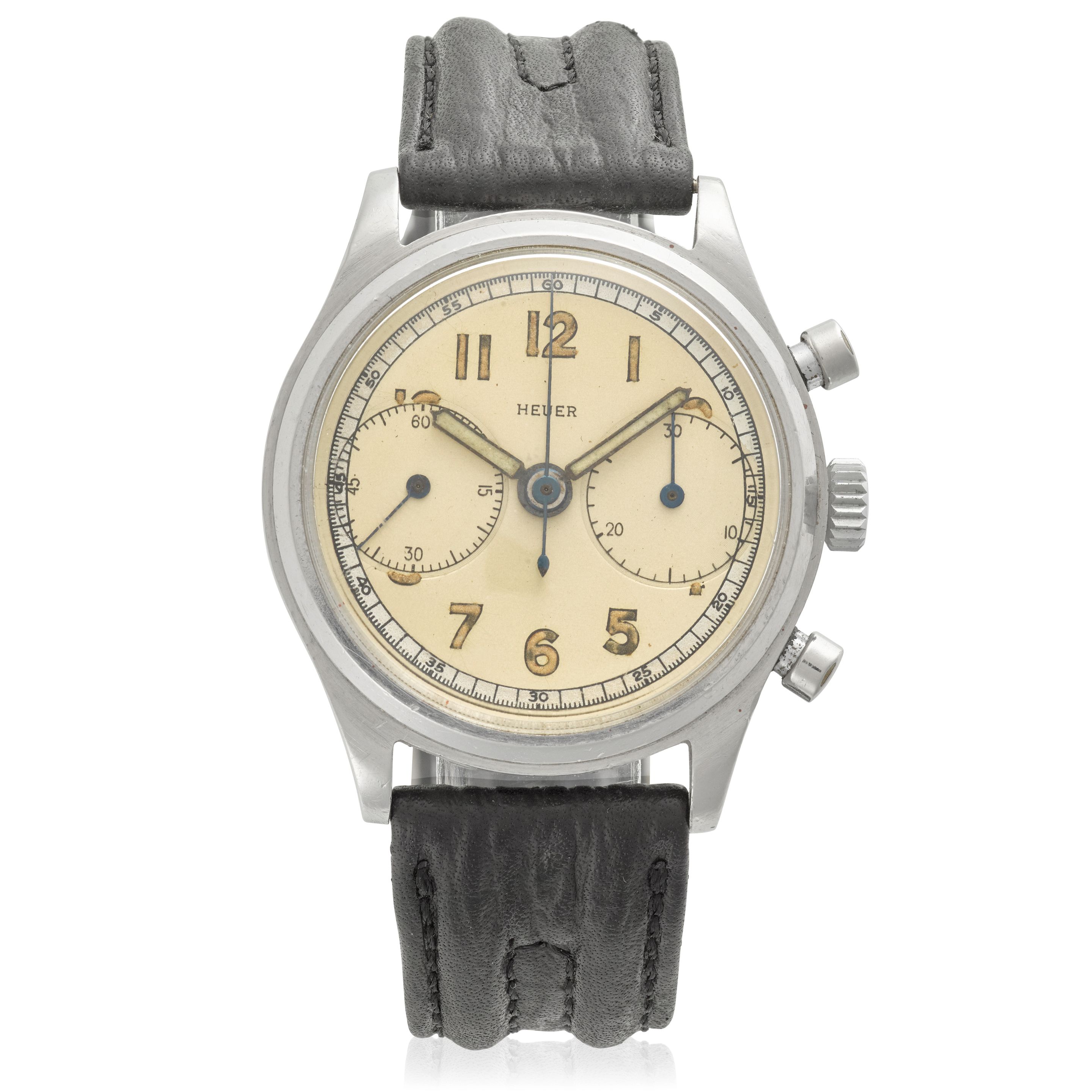HEUER. A STAINLESS STEEL MANUAL WIND CHRONOGRAPH WRISTWATCH "Big Eye", c.1950