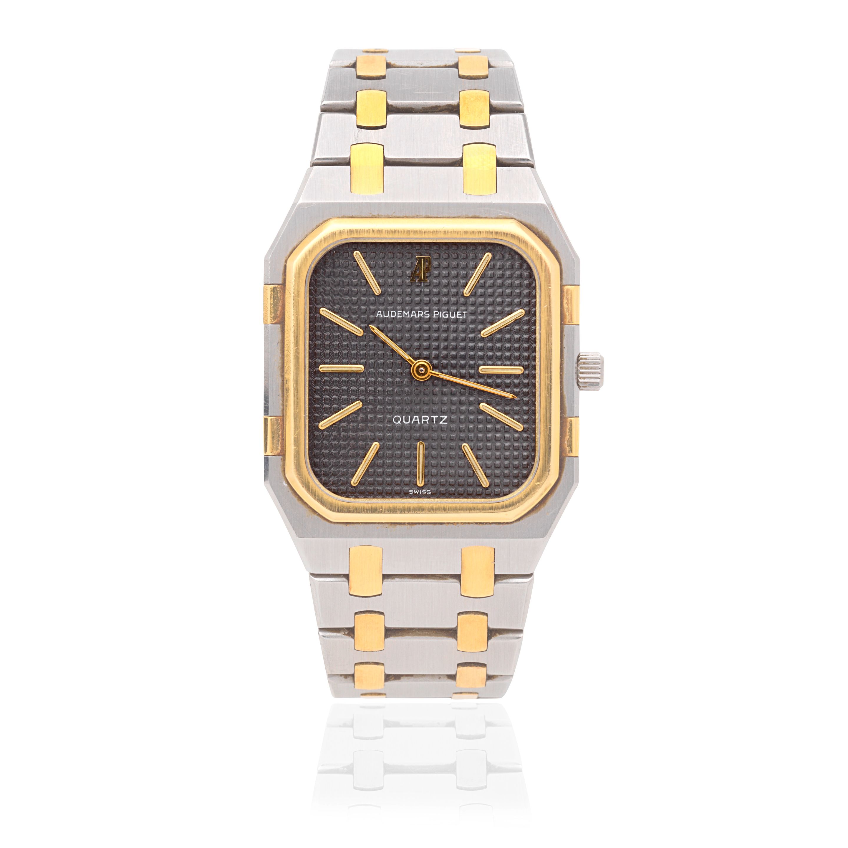 Audemars Piguet. A stainless steel and 18K gold quartz bracelet watch Royal Oak, Ref: 6005SA Jumbo, Circa 1980