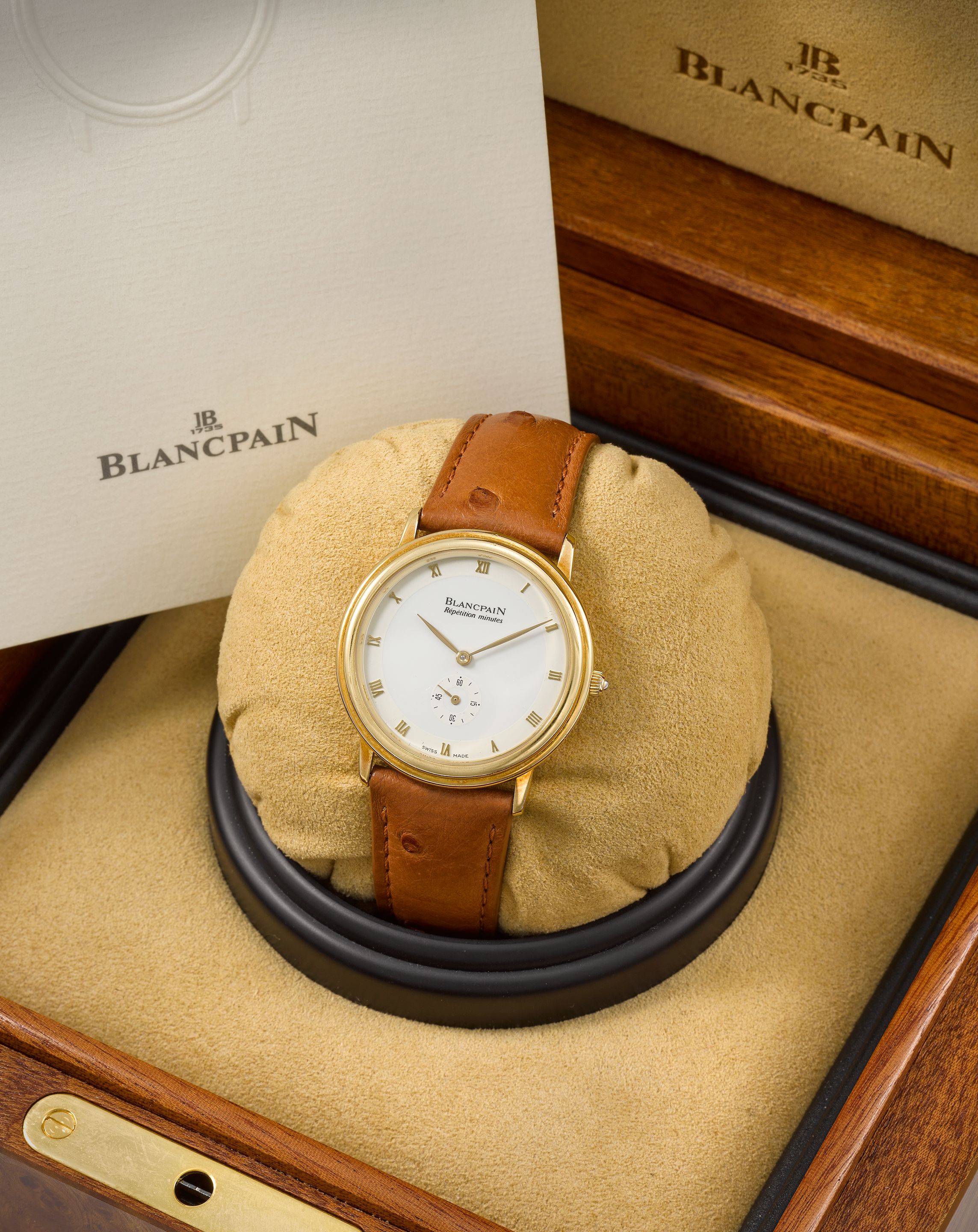 Blancpain. A fine and rare 18K gold manual wind minute repeating wristwatch Répétition Minutes, Circa 1990