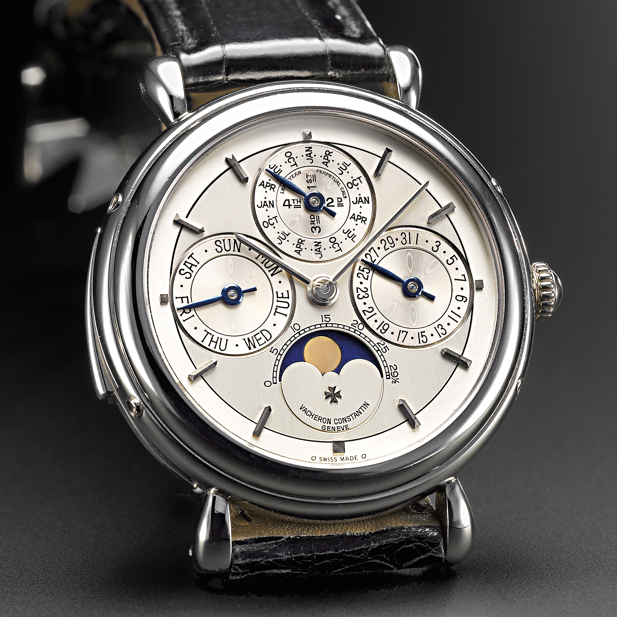Vacheron Constantin, A FINE PLATINUM PERPETUAL CALENDAR AND MINUTE?REPEATING WRISTWATCH WITH MOON-PHASES AND LEAP YEAR INDICATION CIRCA 2000 REPETITION MINUTES-QUANTIEME PERPETUAL