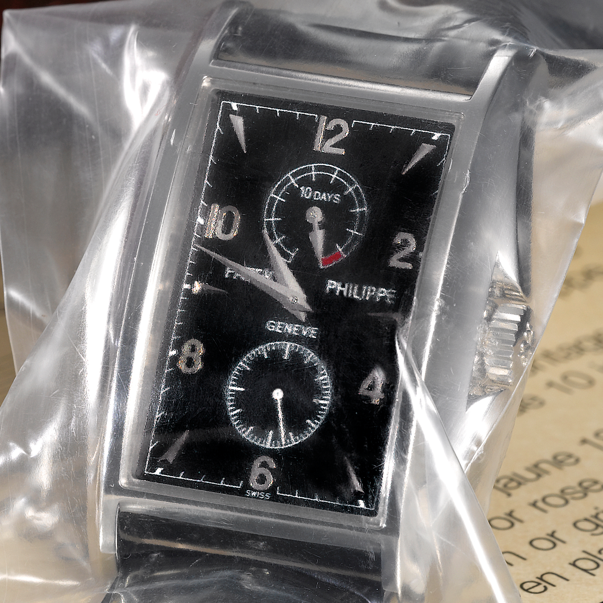 Patek Philippe, A FINE AND LIMITED EDITION PLATINUM RECTANGULAR WRISTWATCH WITH TEN-DAY POWER RESERVE INDICATION 2000 REF. 5100P MVT 3203478 CASE 4123952