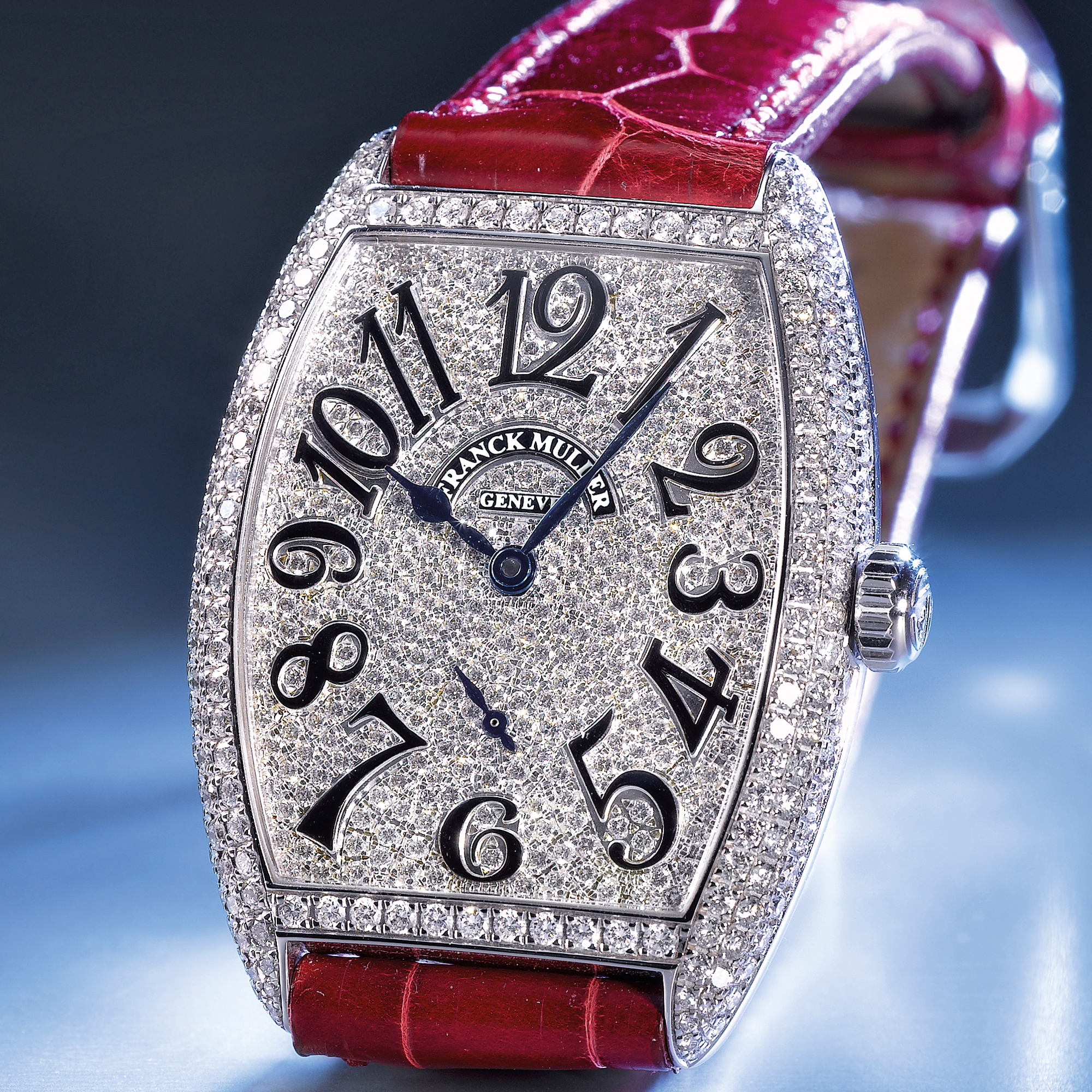 Franck Muller, A LADY'S FINE WHITE GOLD AND DIAMOND SET TONNEAU FORM WRISTWATCH CIRCA 2004 REF 7500 S6DCD SUNSET NO 567