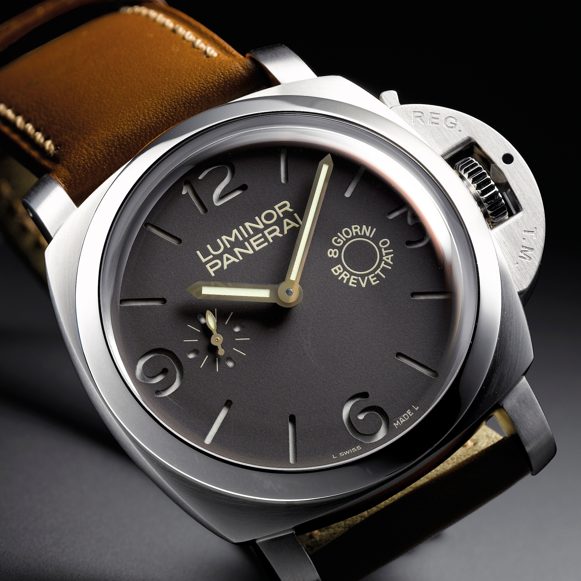 PANERAI, A RARE AND OVERSIZED LIMITED EDITION STAINLESS STEEL WRISTWATCH WITH THE ANGELUS 8-DAY POWER RESERVE MOVEMENT CIRCA 2005 PAM00203 LUMINOR 1950 8-DAY NO 33/150