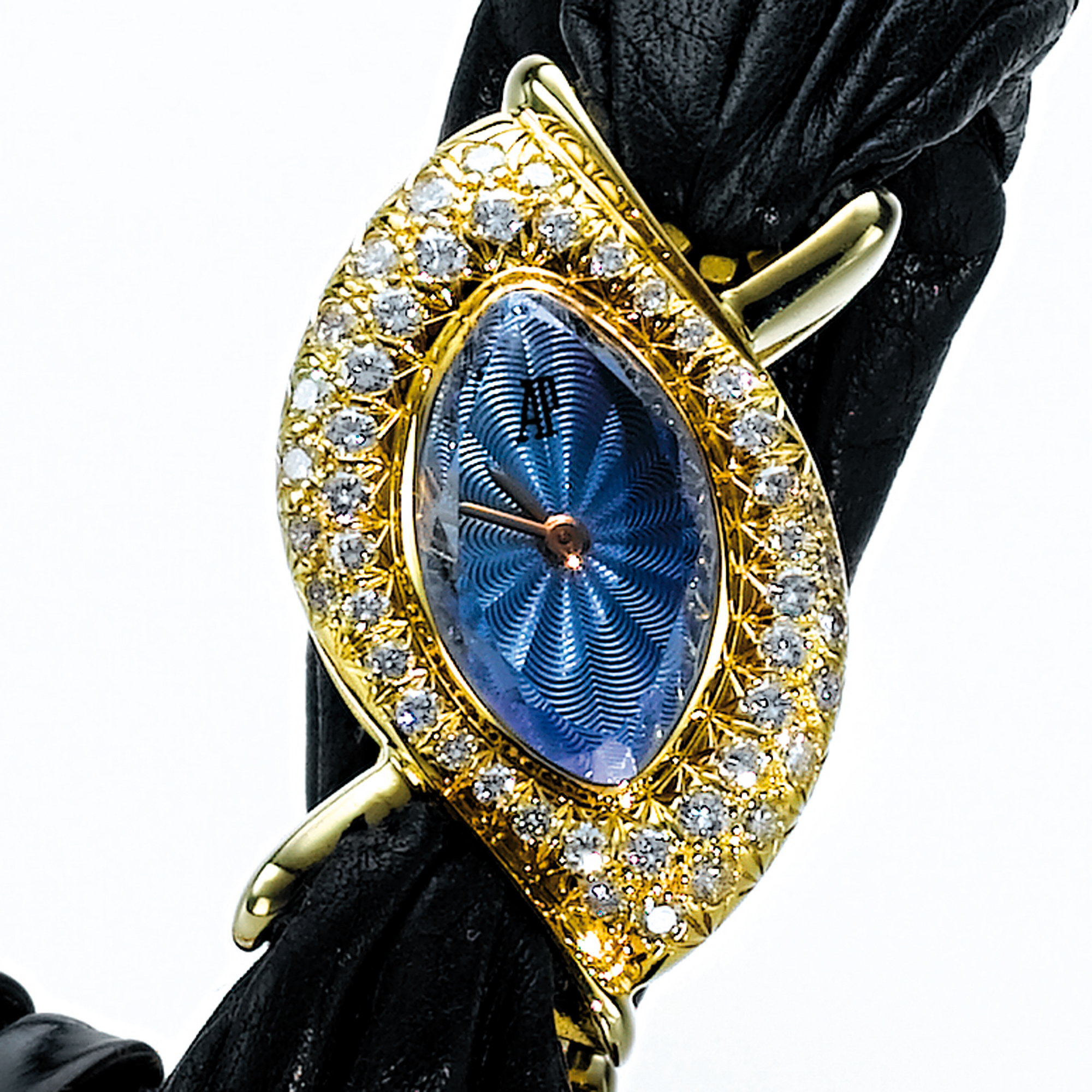 AUDEMARS PIGUET & CORUM, A LADY'S GOLD AND DIAMOND SET MARQUISE FORM WRISTWATCH WITH AMETHYST TOP CIRCA 1995 
 