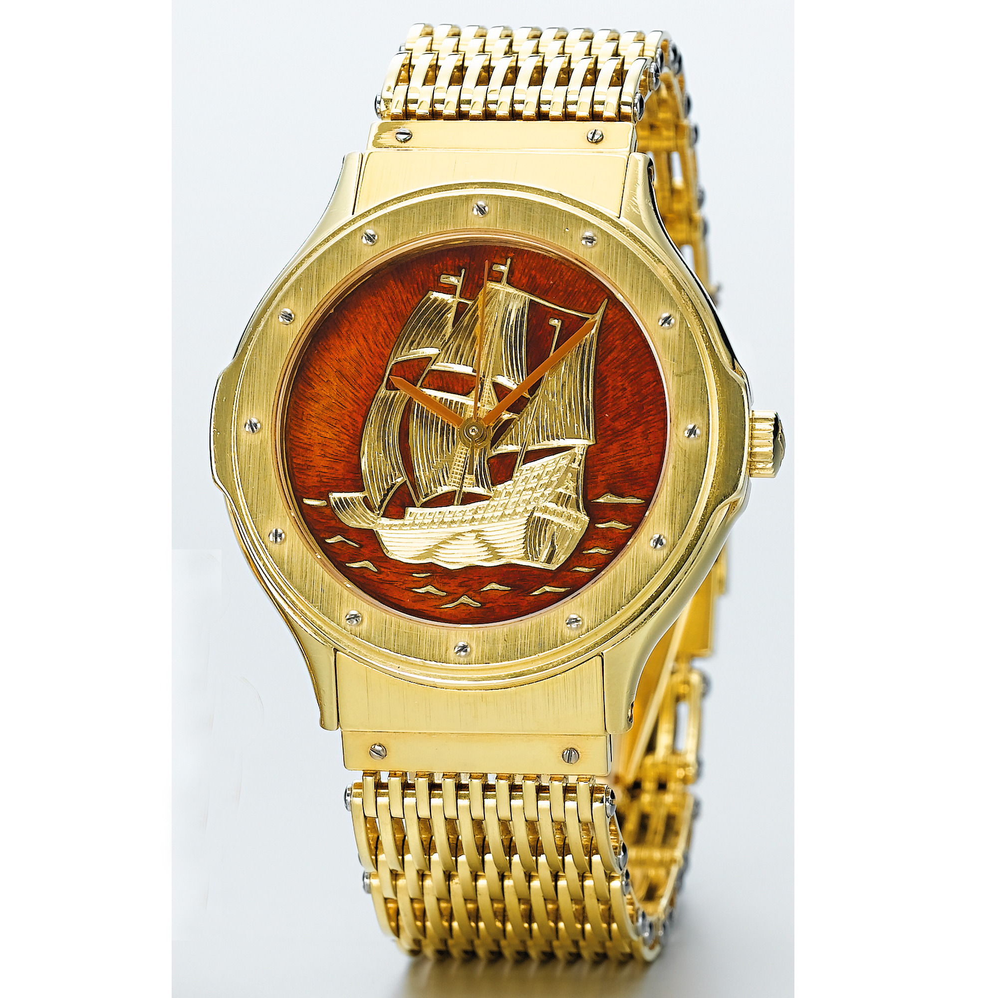 HUBLOT, A LIMITED EDITION GOLD AUTOMATIC CENTRE SECONDS BRACELET WATCH WITH ENAMEL DIAL CIRCA 1998 GOLDEN HIND BROWN 3/30