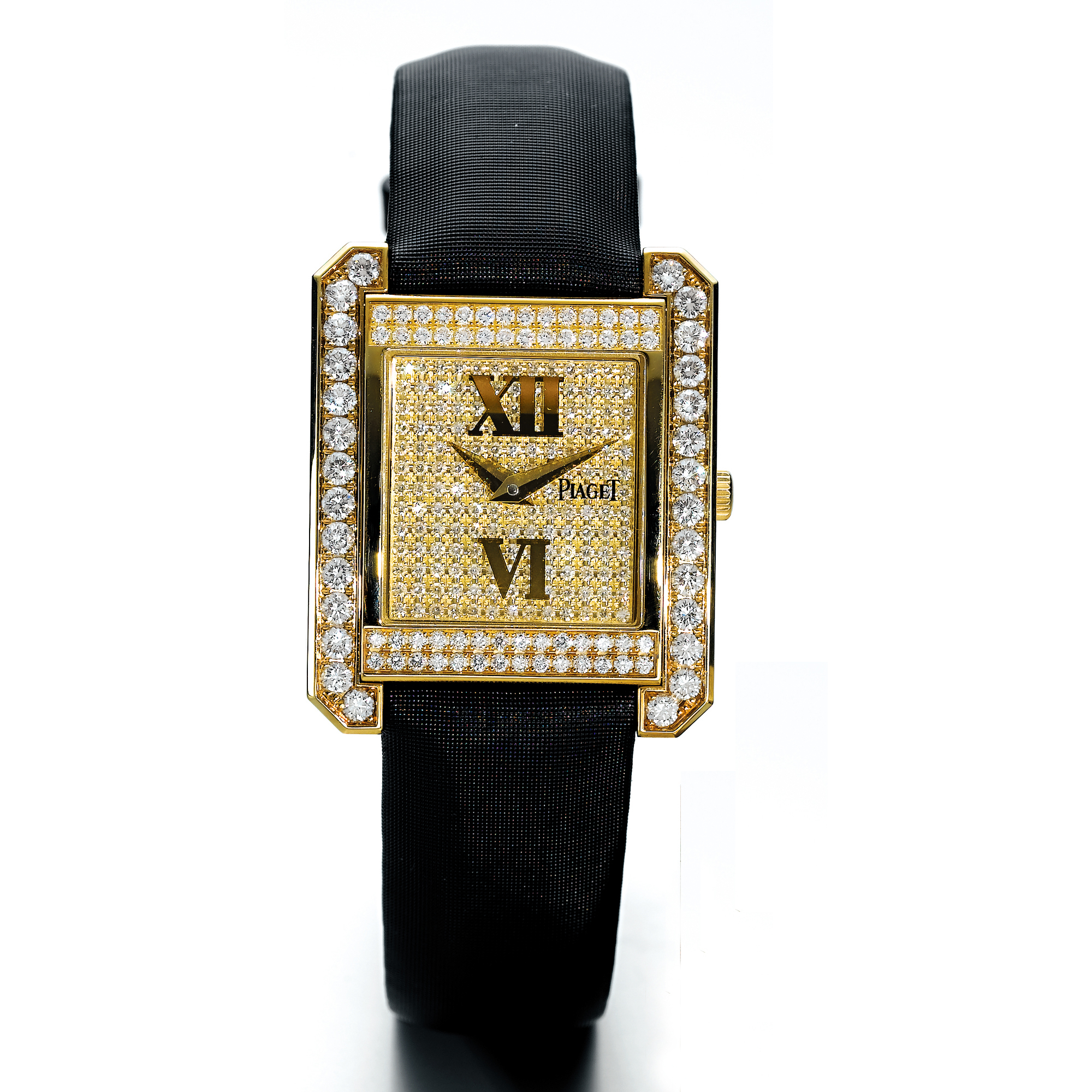 PIAGET, A LADY'S GOLD AND DIAMOND SET RECTANGULAR WRISTWATCHCIRCA 2005