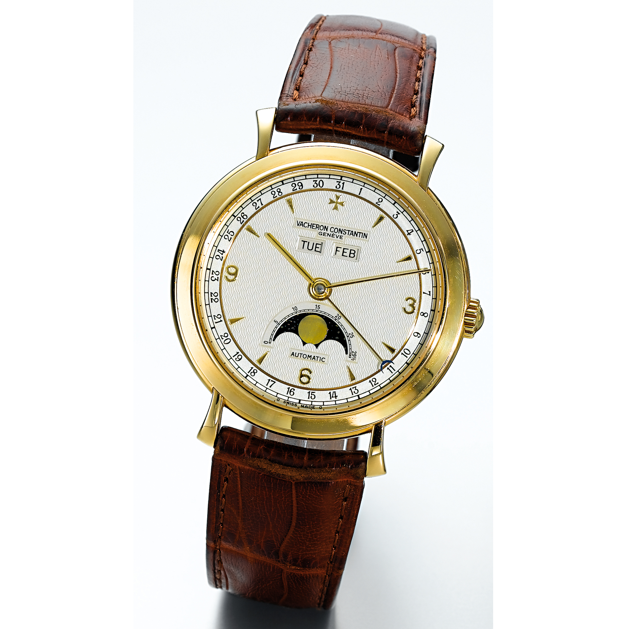 Vacheron Constantin, A GOLD AUTOMATIC TRIPLE CALENDER WRISTWATCH WITH MOON-PHASES CIRCA 2000 NO 680560
