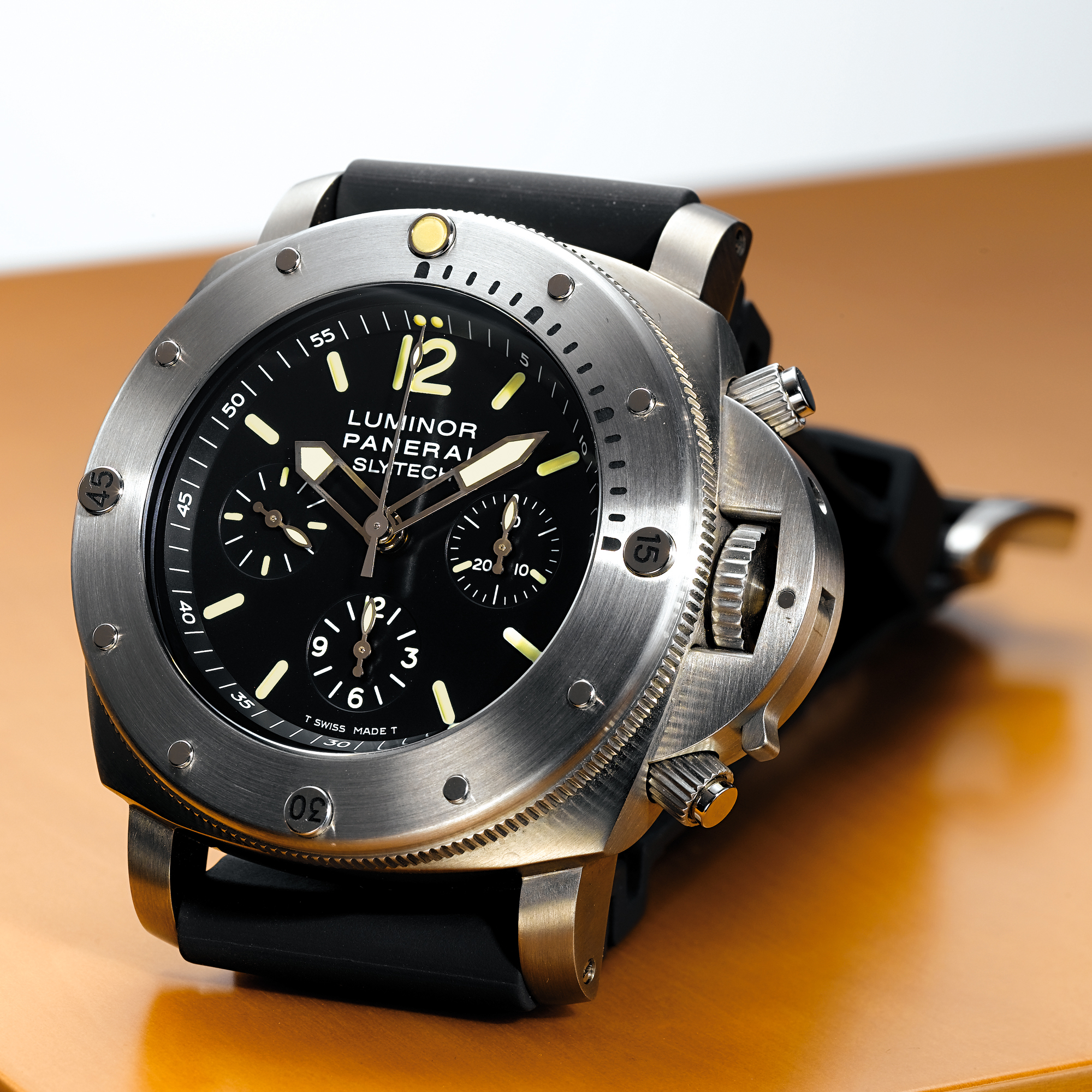 PANERAI, A VERY FINE AND RARE LIMITED EDITION TITANIUM AUTOMATIC CHRONOGRAPH WRISTWATCHCIRCA 2005 PAM 00202 LUMINOR SUBMERSIBLE CHRONO SLYTECH 8/500